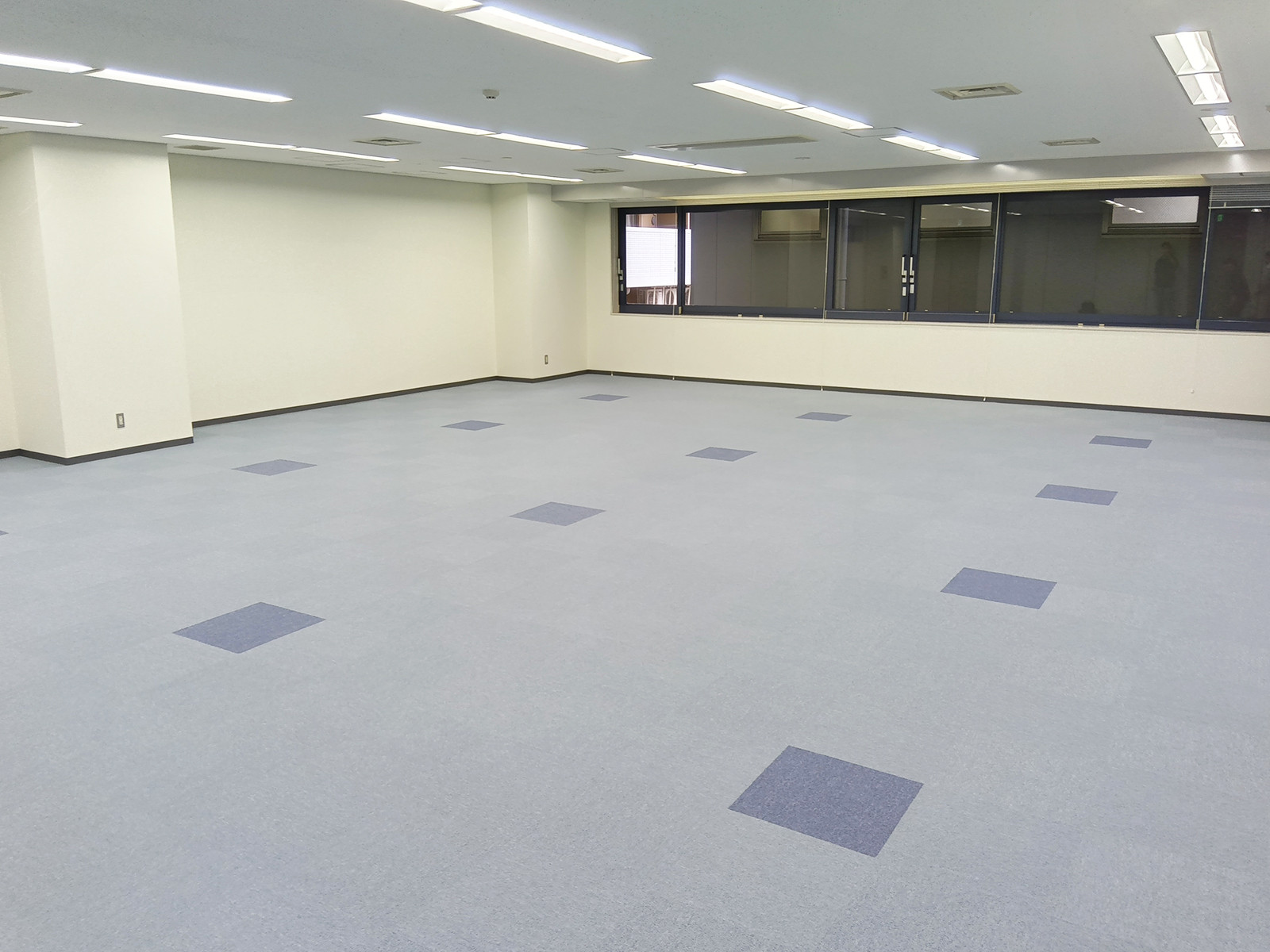 別角度の様子