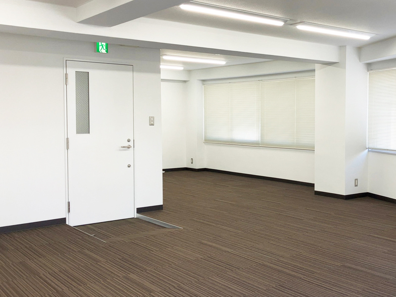 オフィス室内参考画像(8階・約20坪)