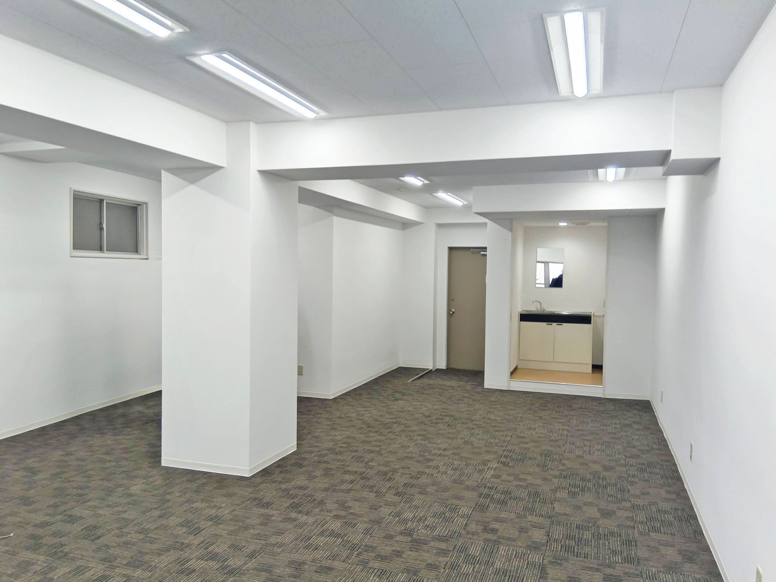 オフィス室内参考画像(3階・約21坪)
