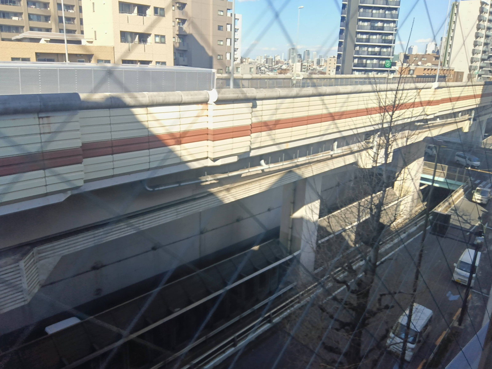 首都高速を望む眺望