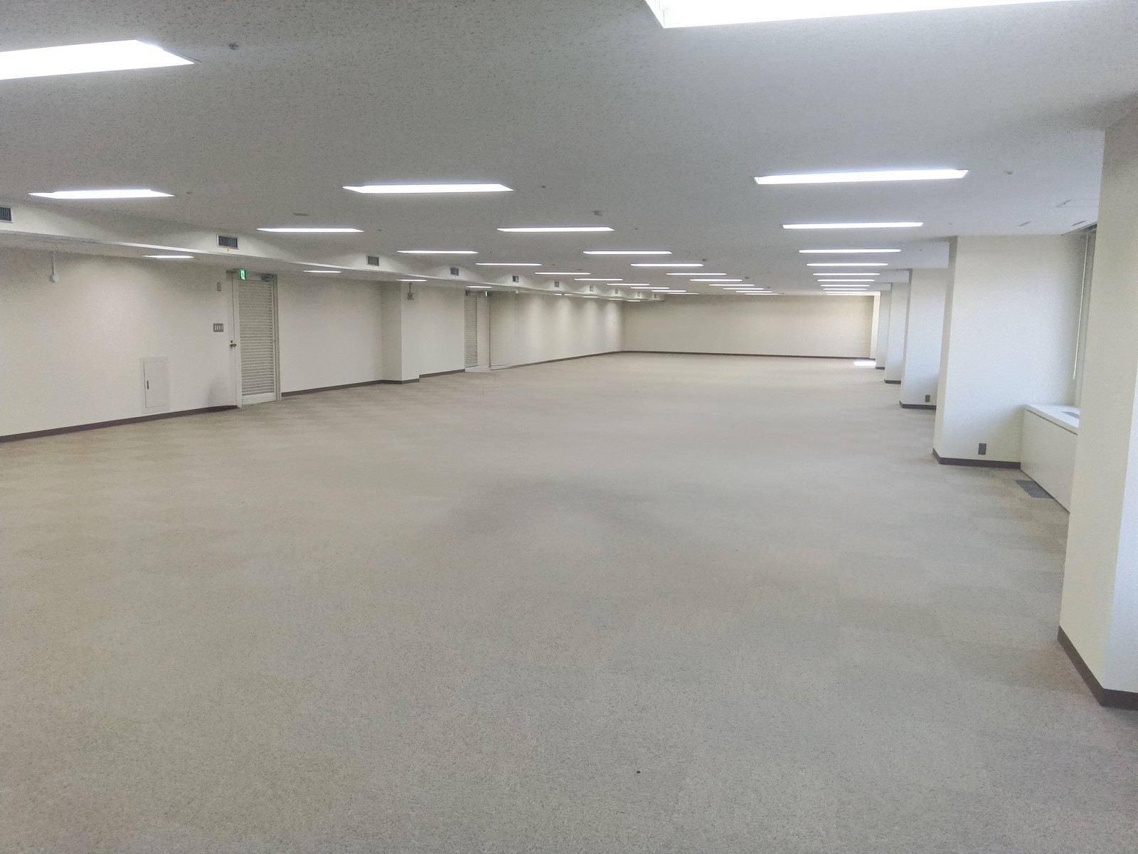 オフィス室内参考画像(10階・約135坪)