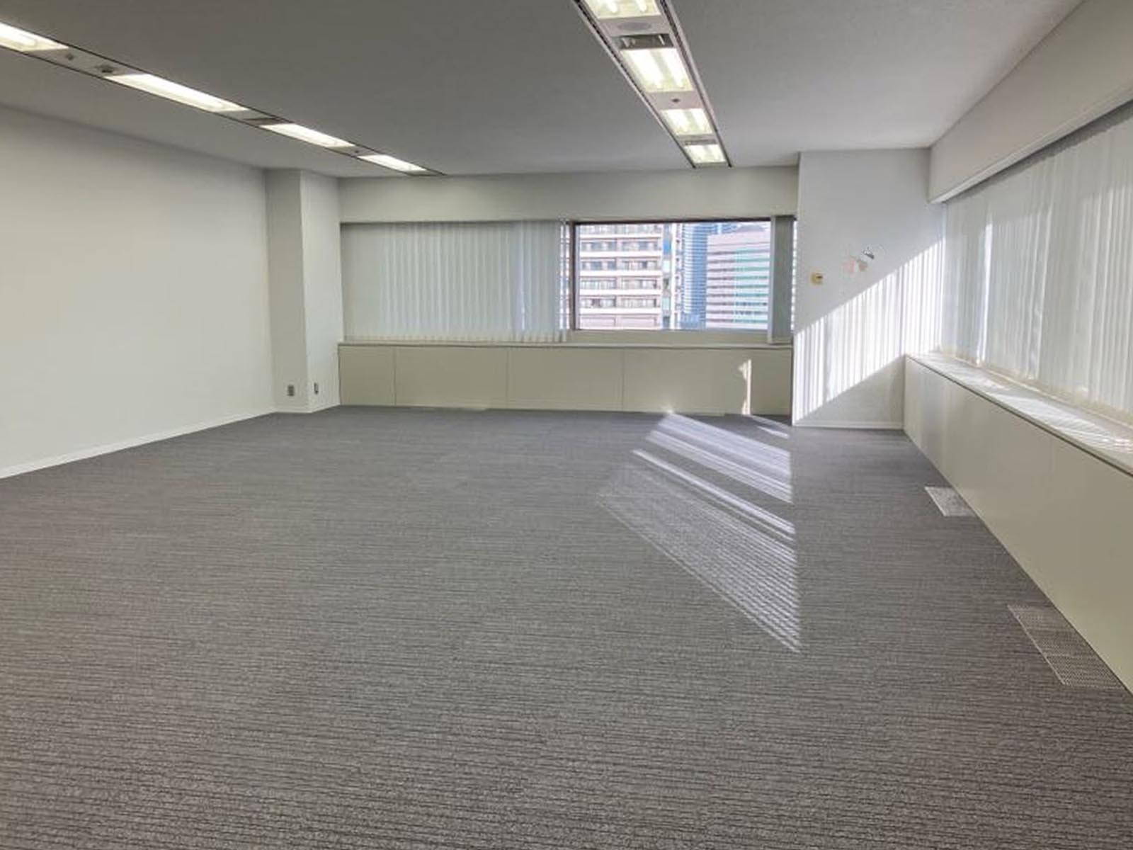 オフィス室内参考画像（16階・約26坪）