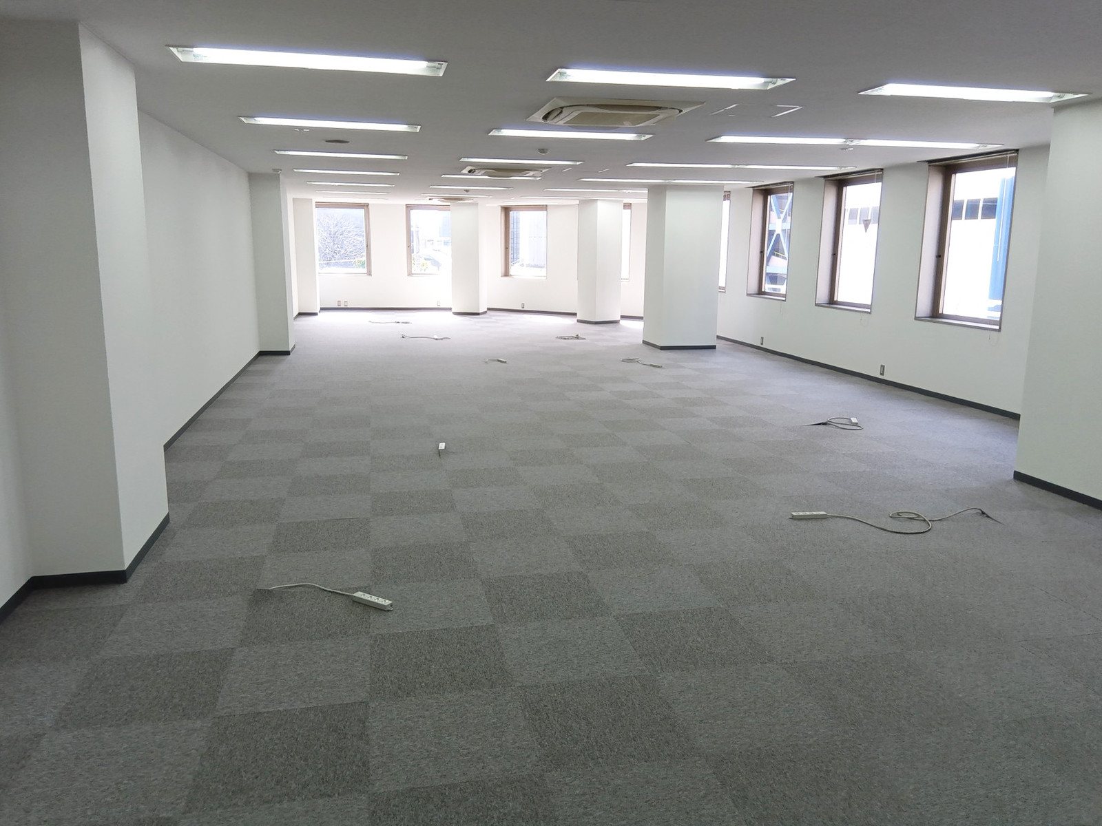 オフィス室内参考画像(4階・約52坪)