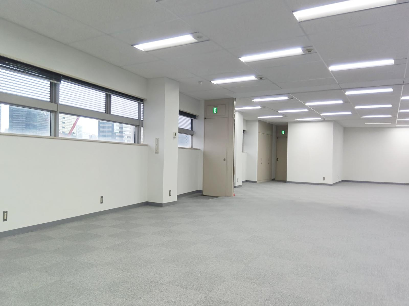別角度の様子