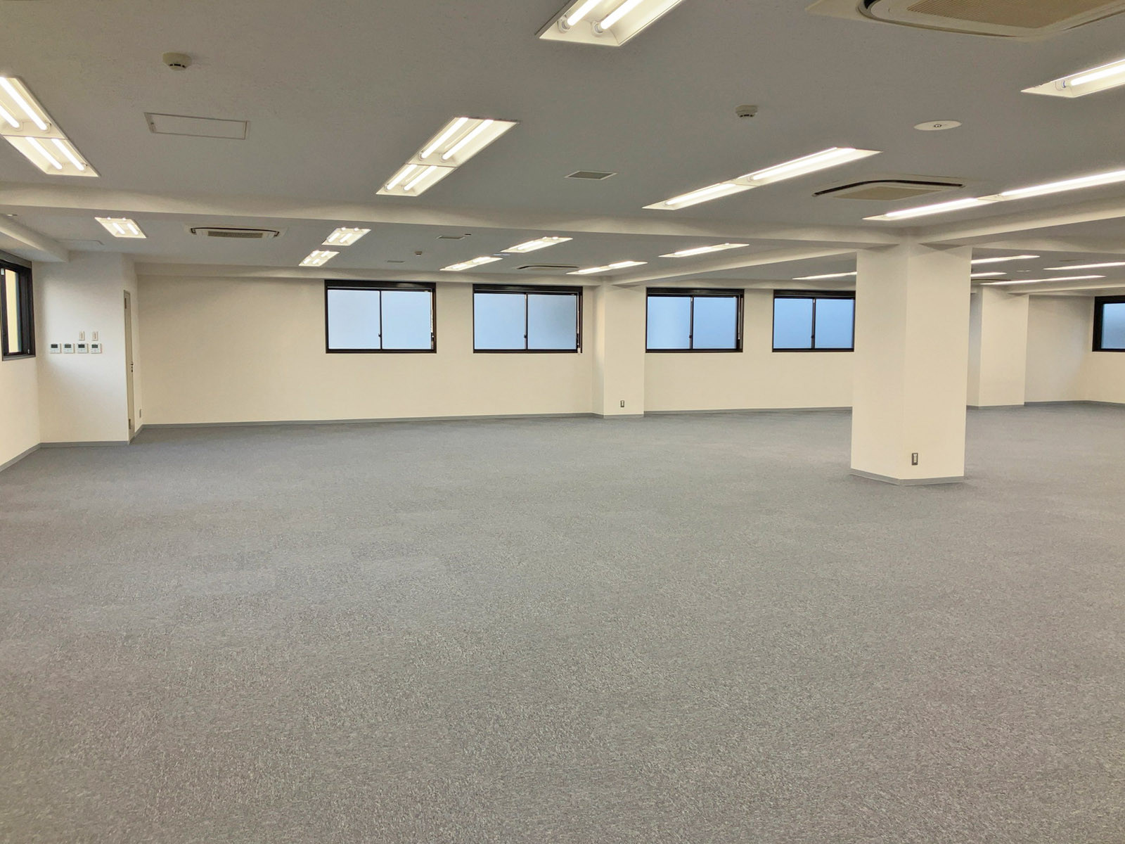 別角度の様子