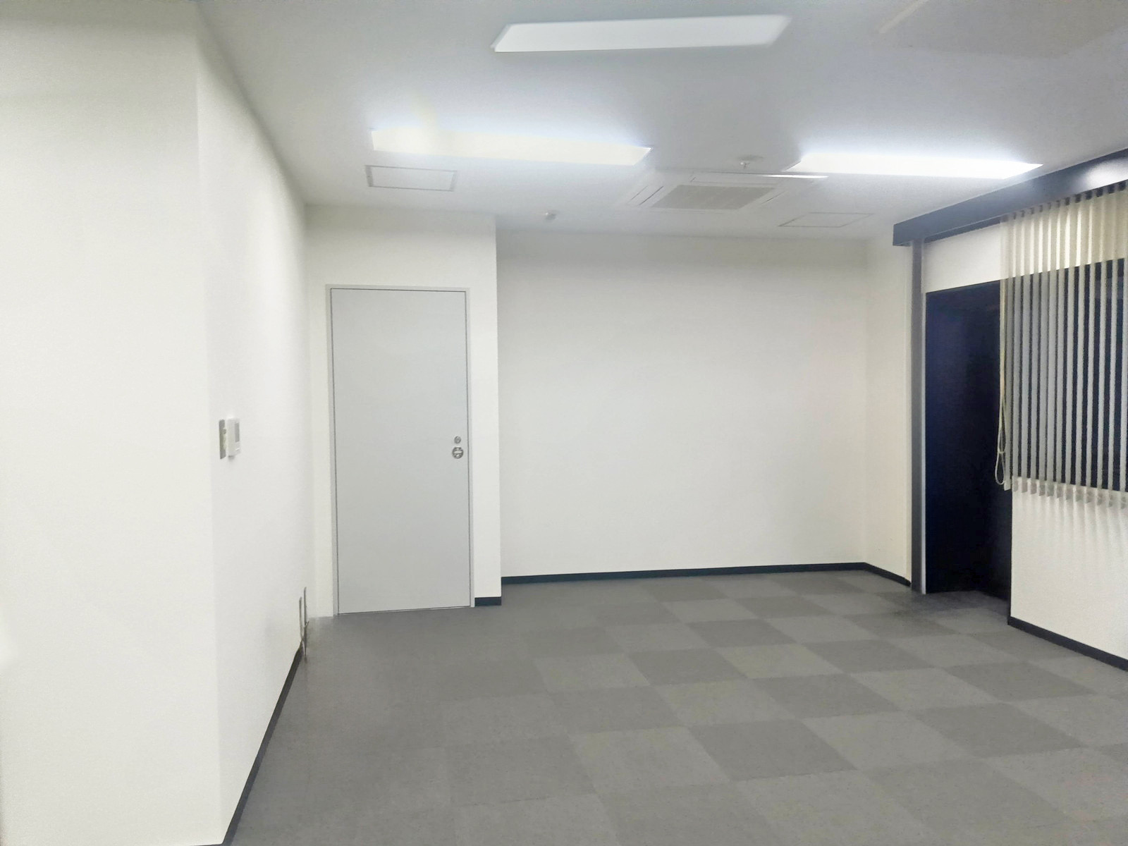 隅の様子