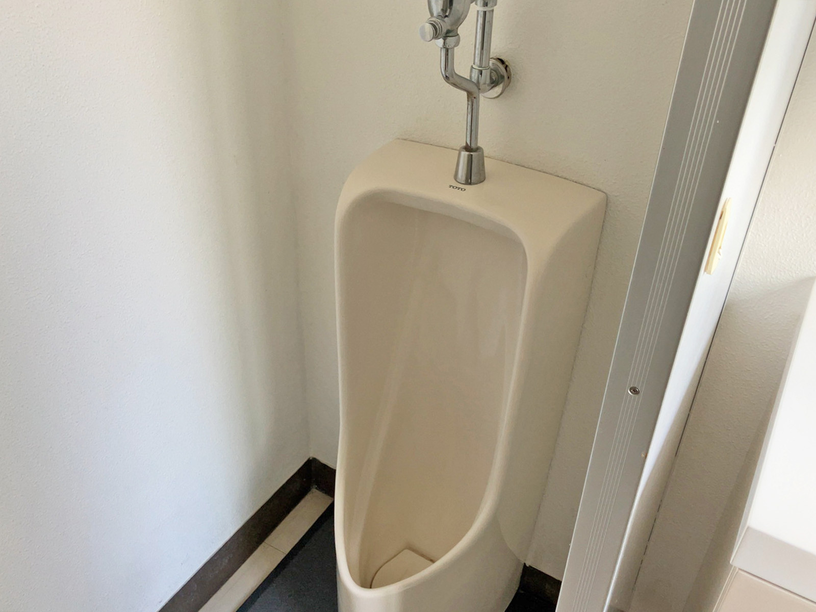 男性用トイレ