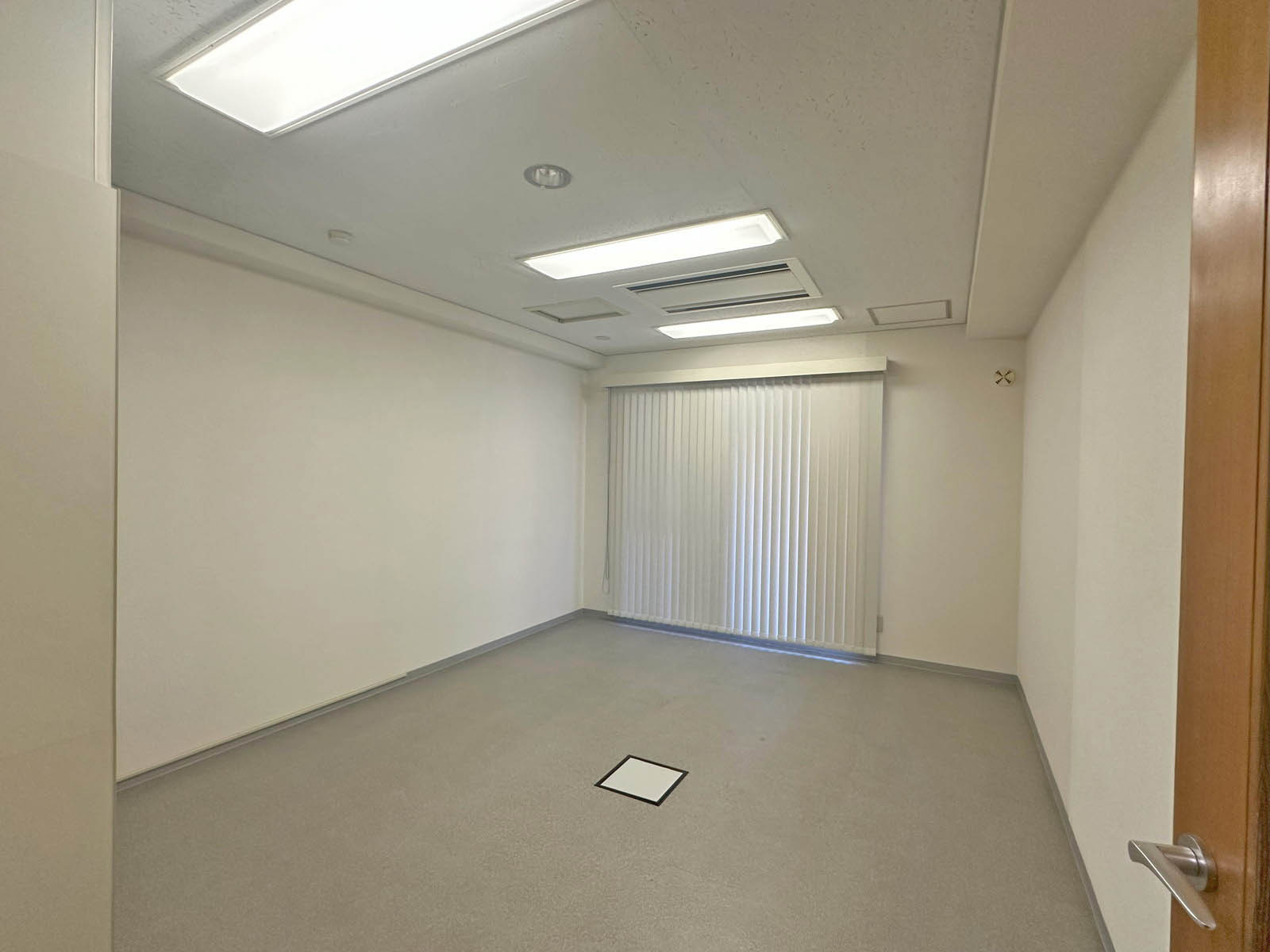 食堂としても使える部屋