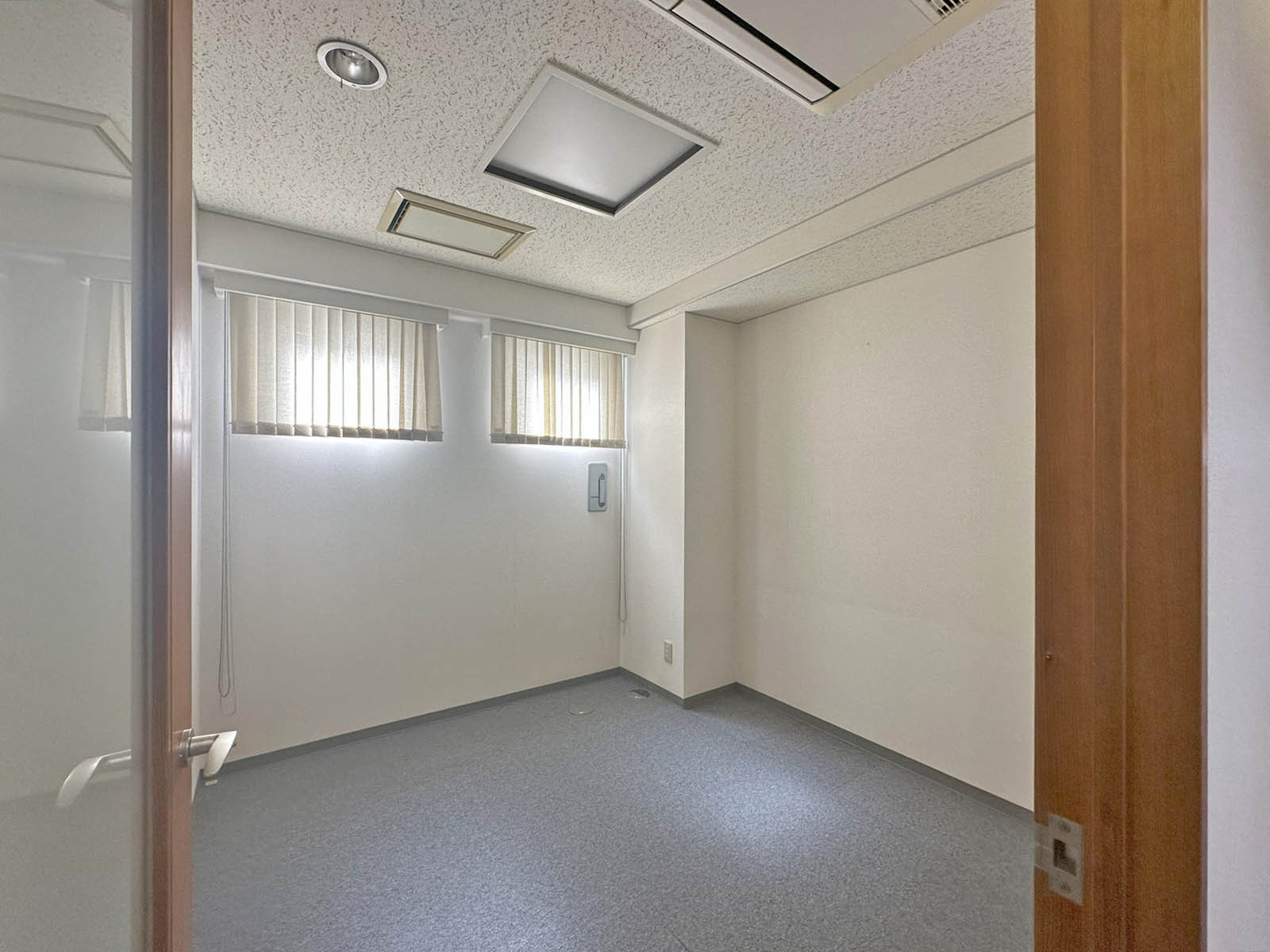 個室3