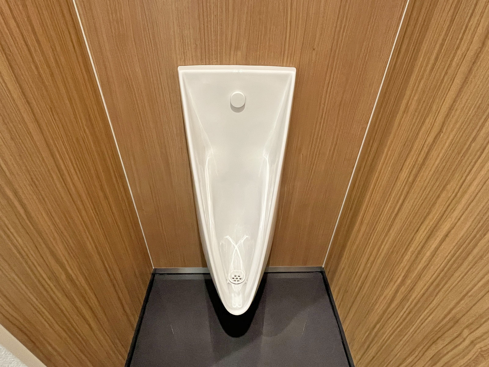 男性用トイレ