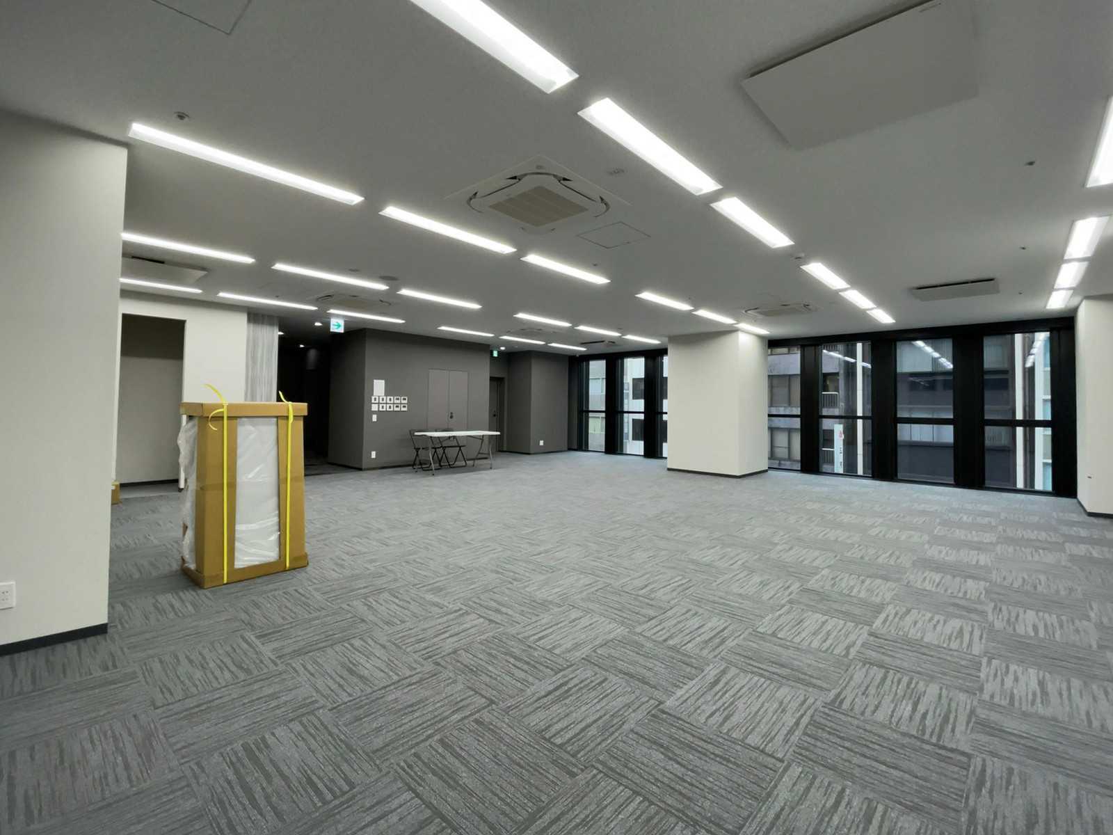 オフィス室内参考画像（3階）