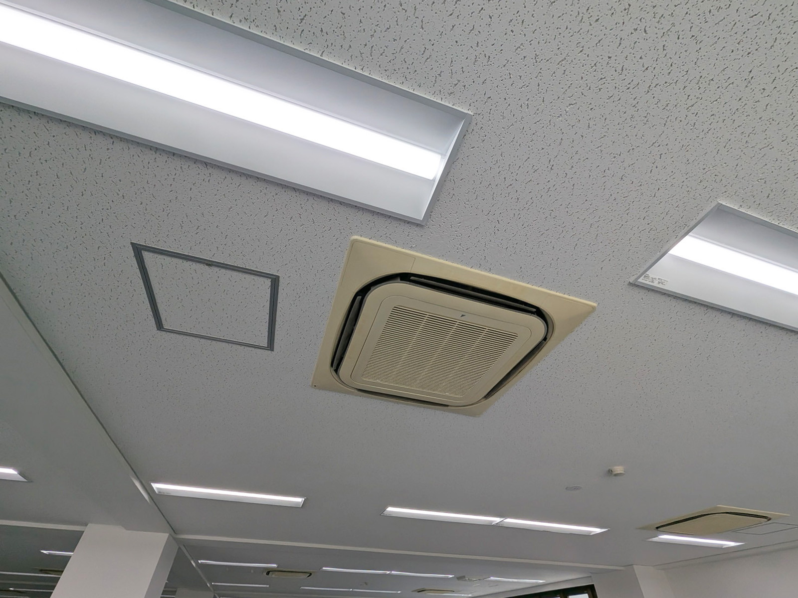 空調