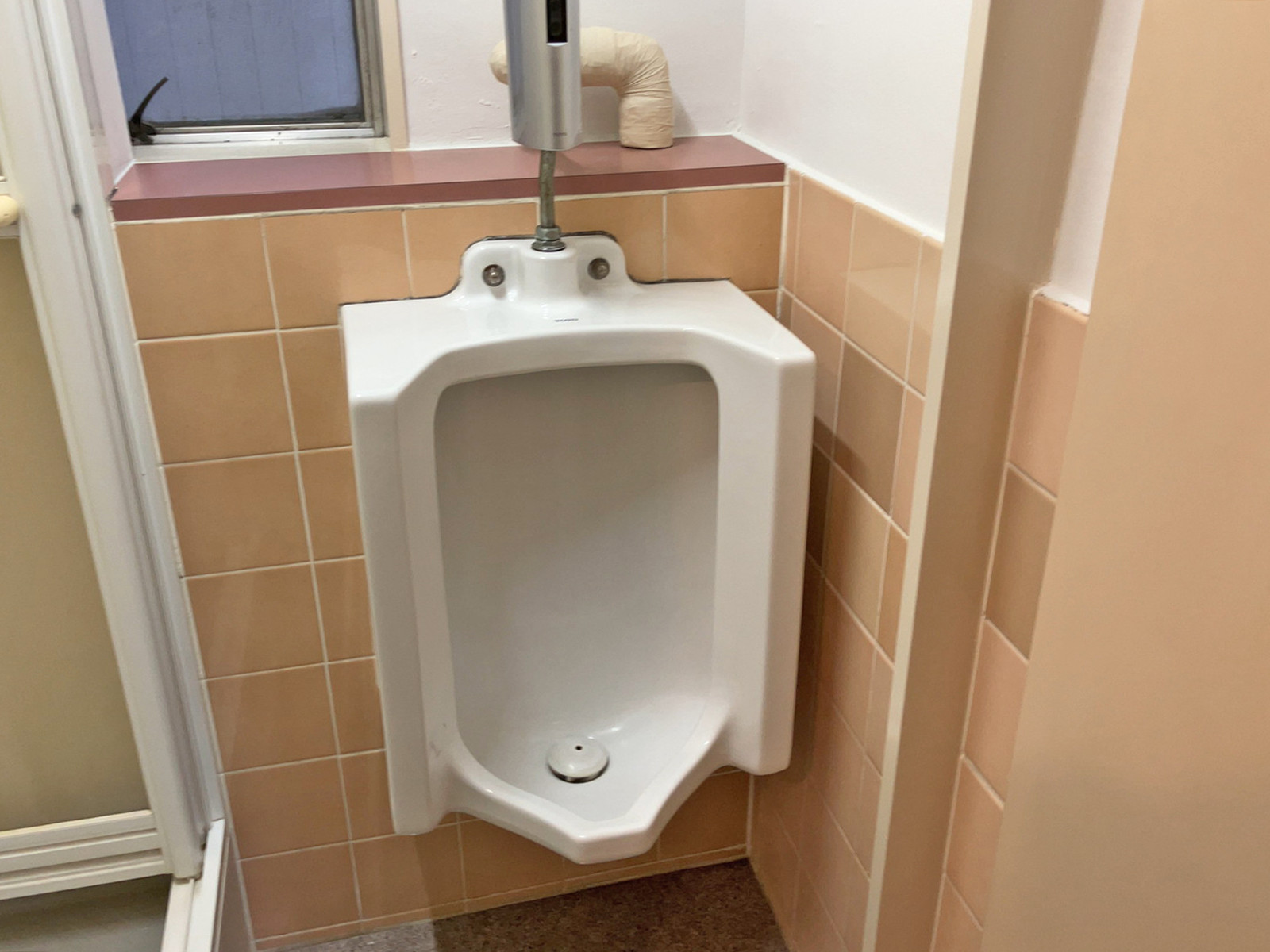 男性用トイレ