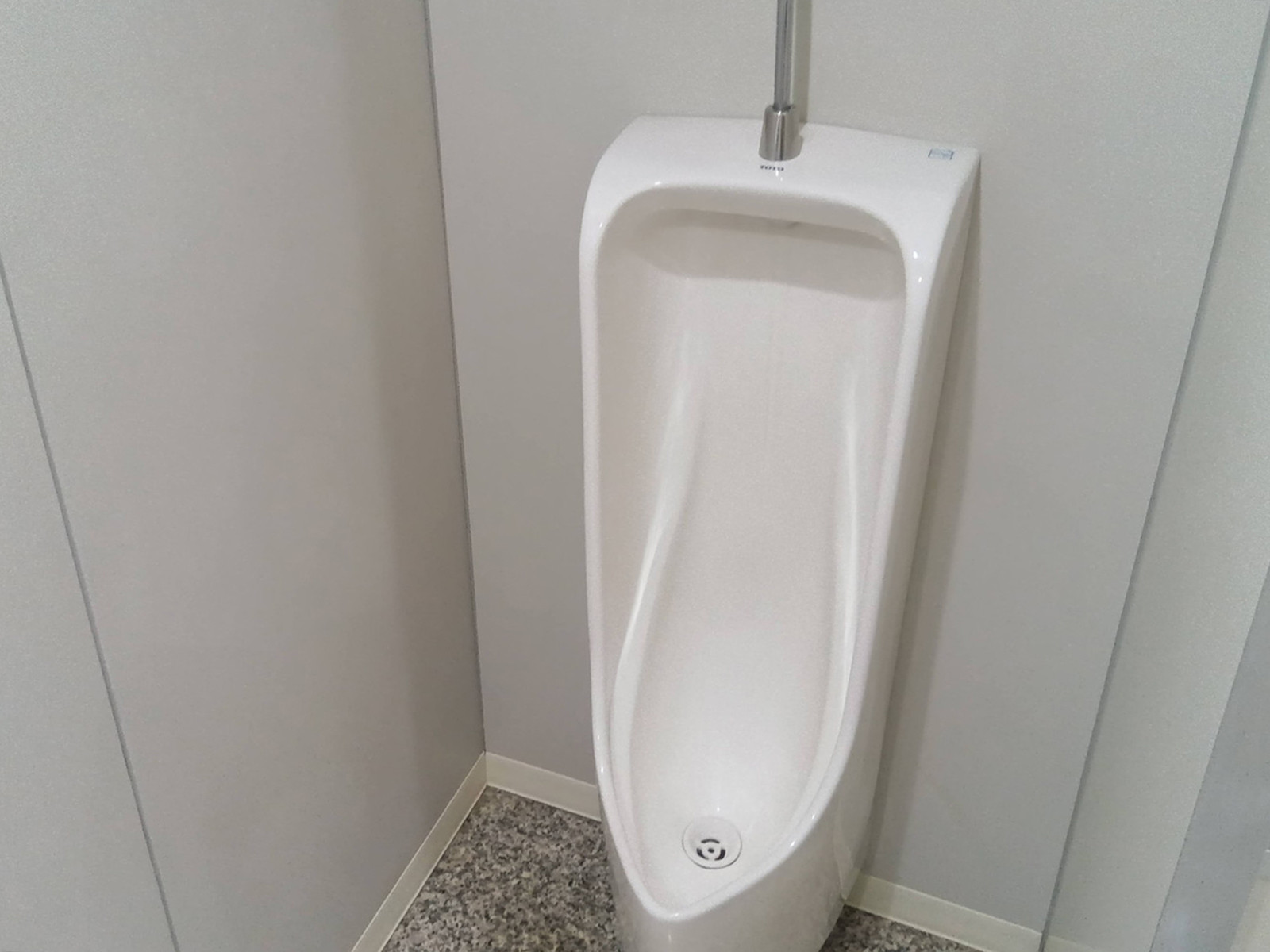 男性用トイレ
