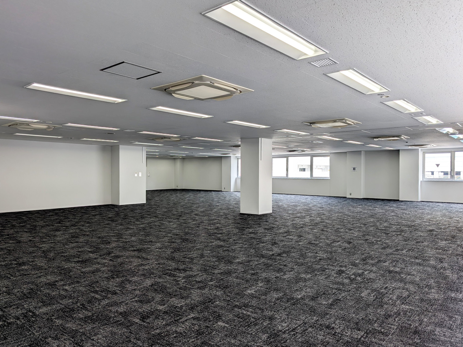 採光性が良く明るい室内