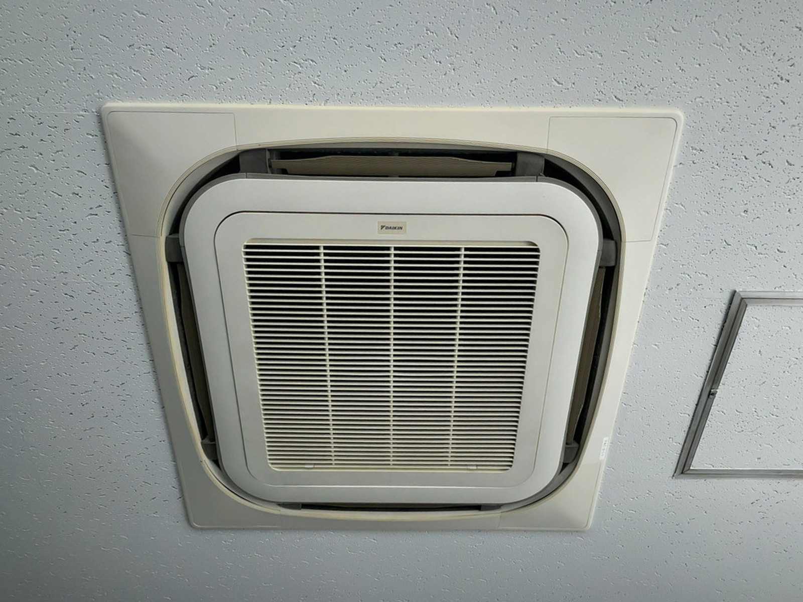 空調