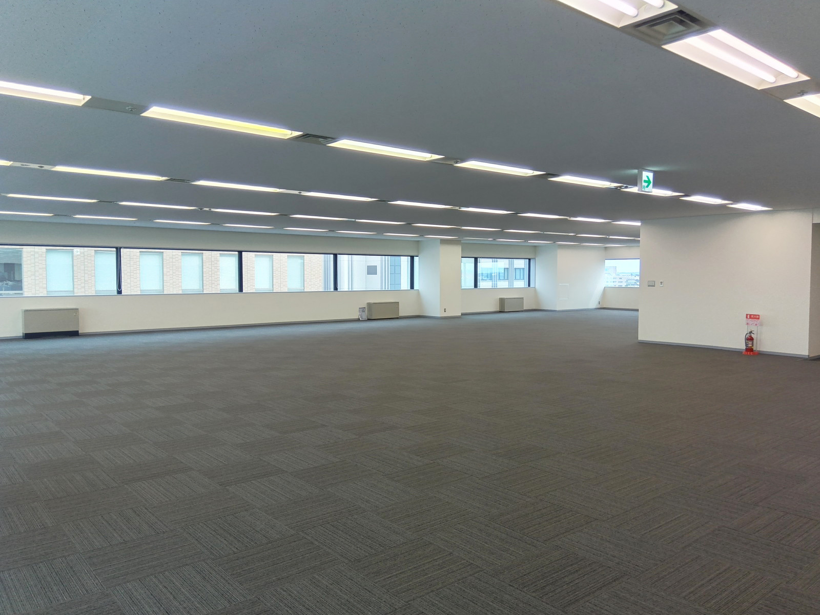 オフィス室内参考画像(15階・約107坪)