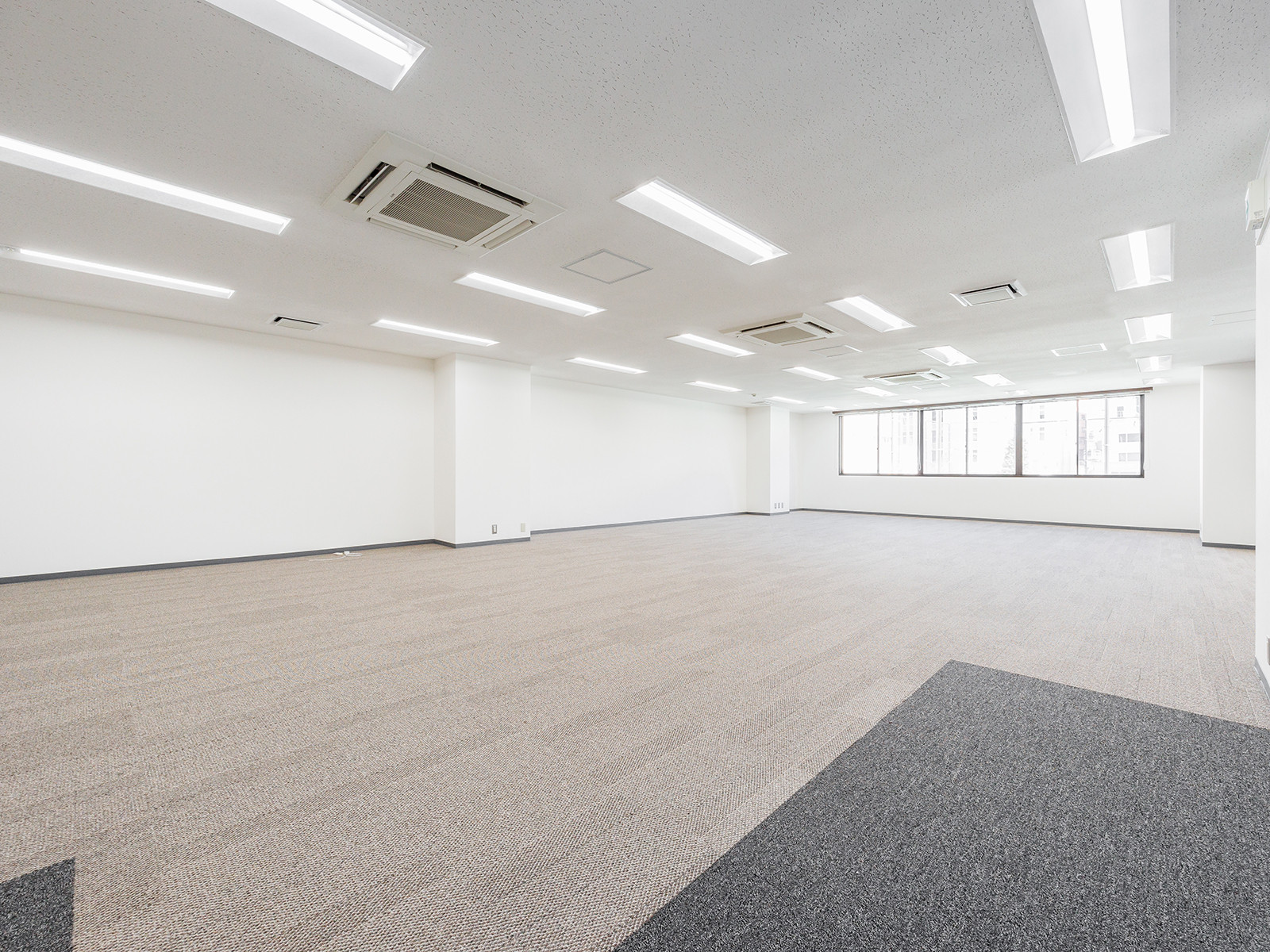 オフィス室内参考画像(3階・約54坪)