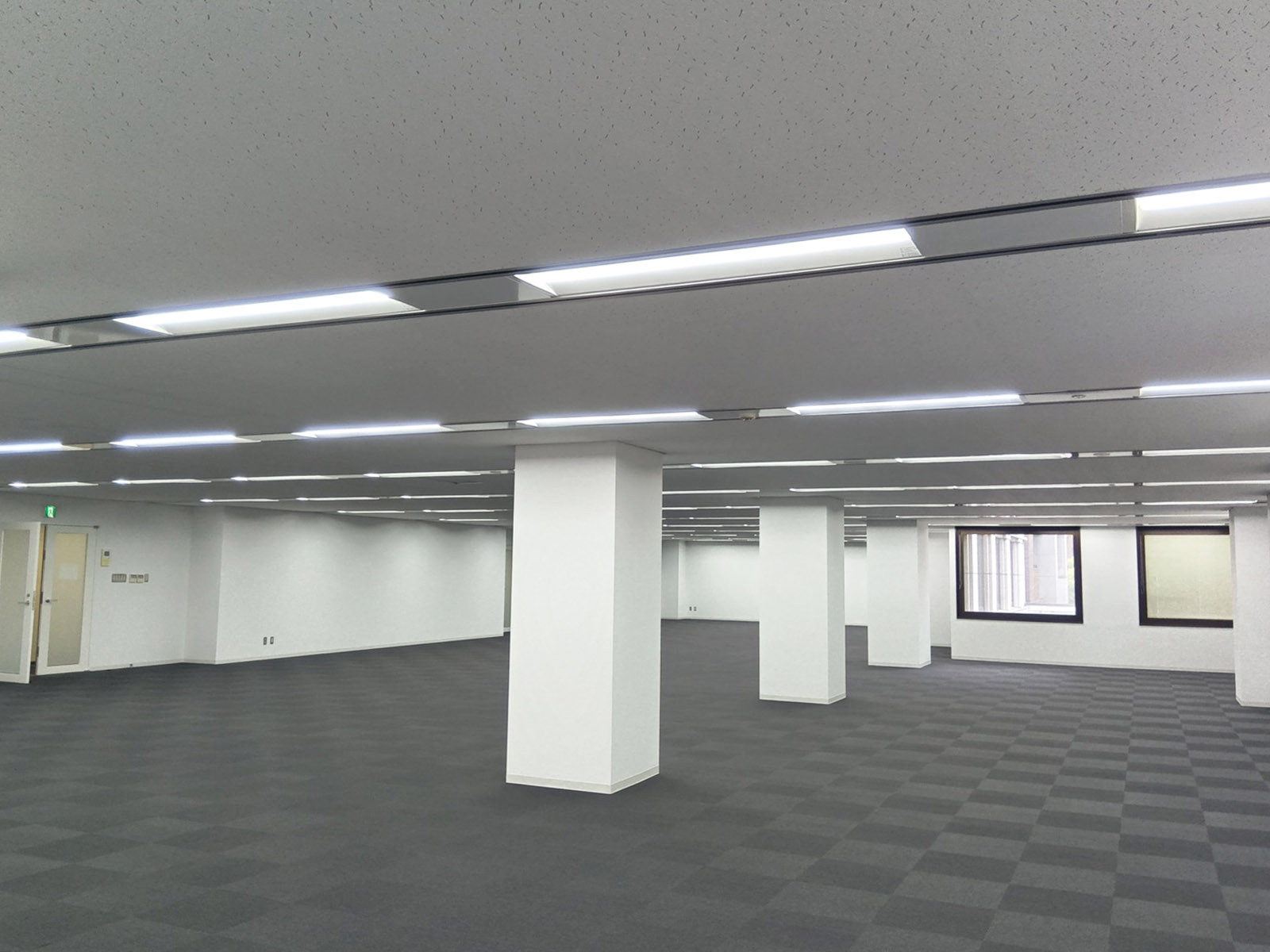 別角度の様子