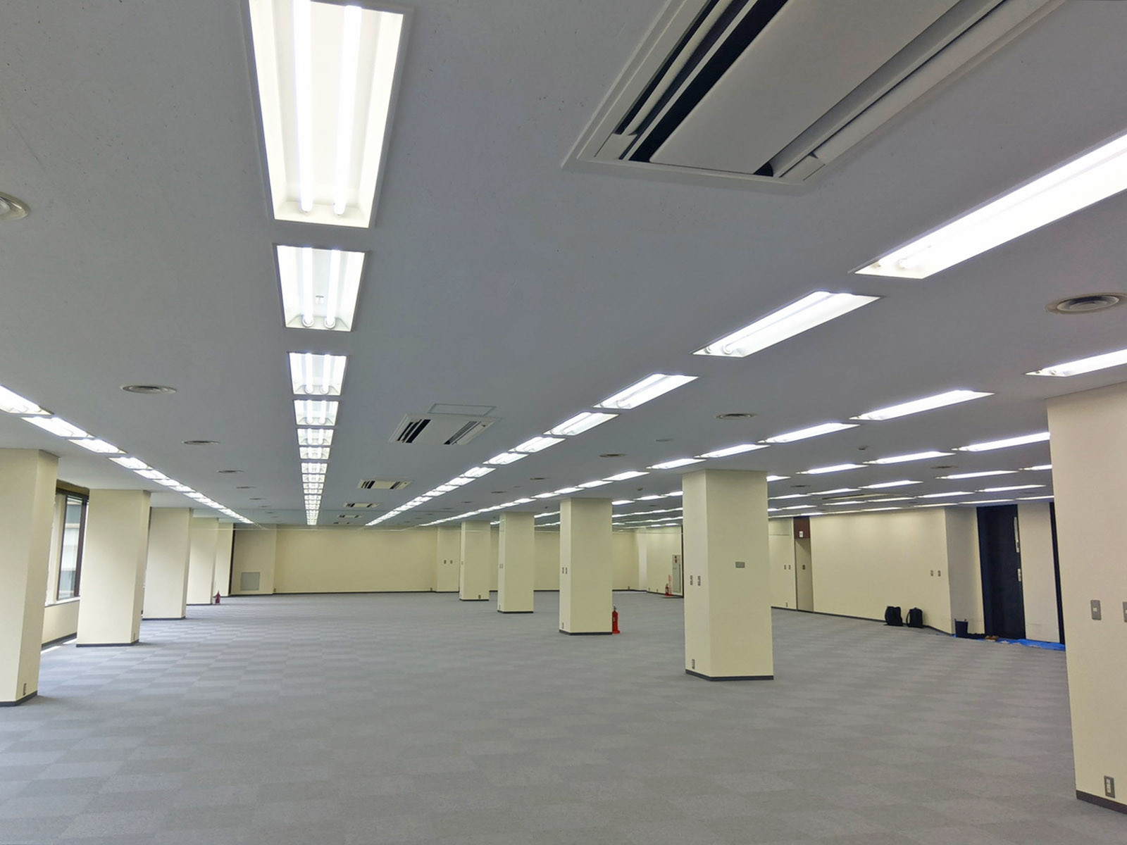 オフィス室内参考画像(6階・約208坪)