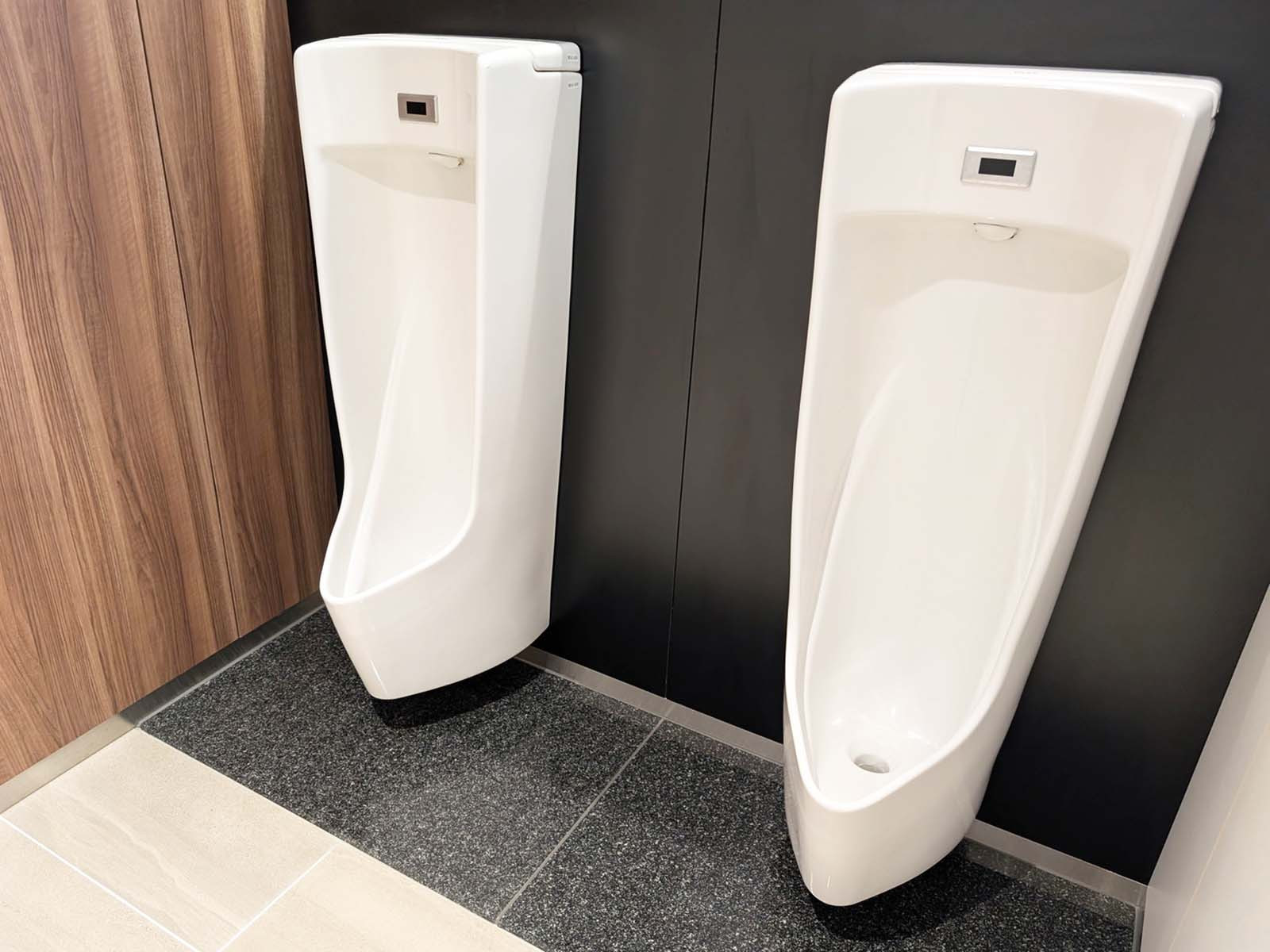 男性用トイレ