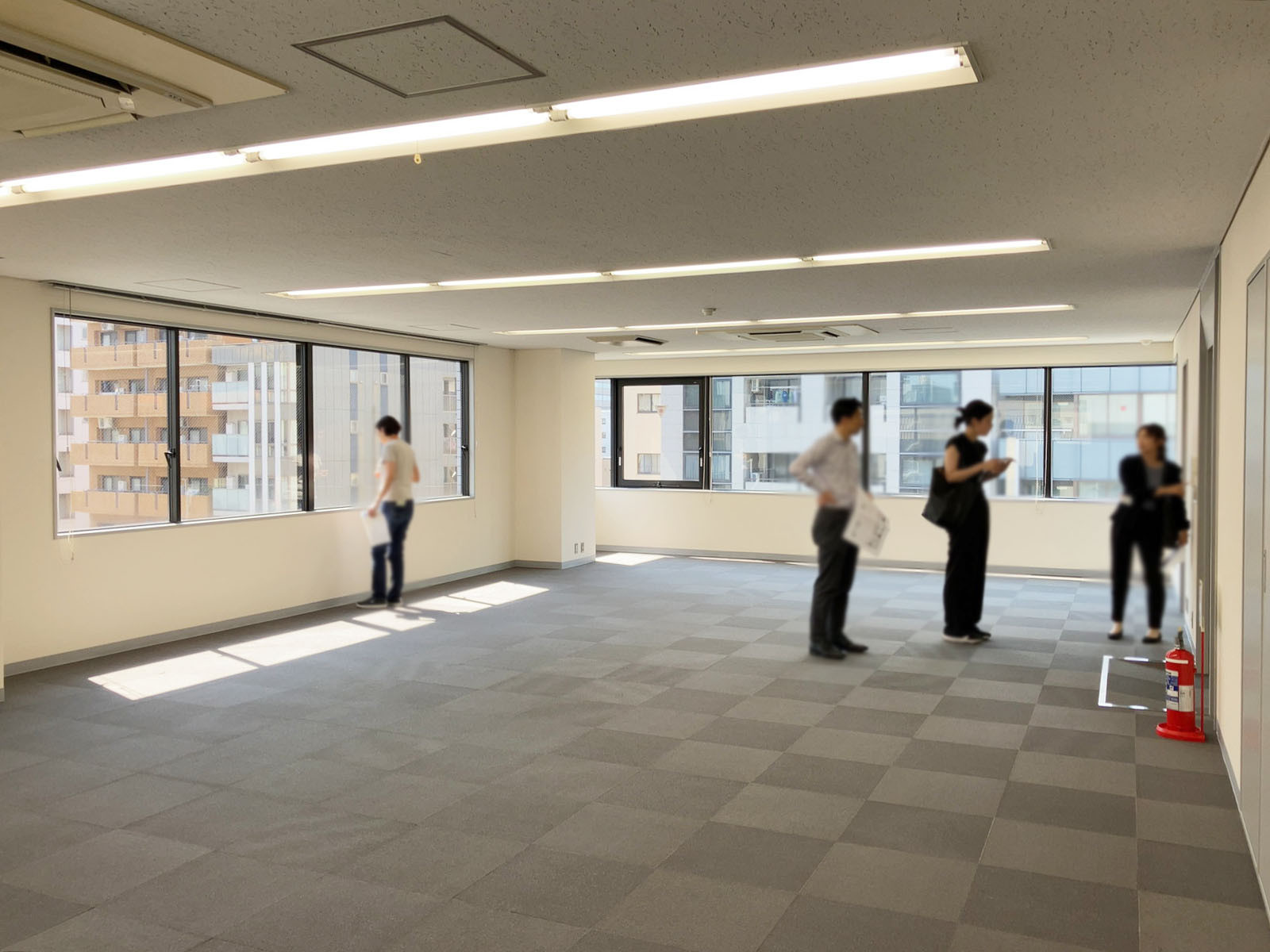 窓側の様子