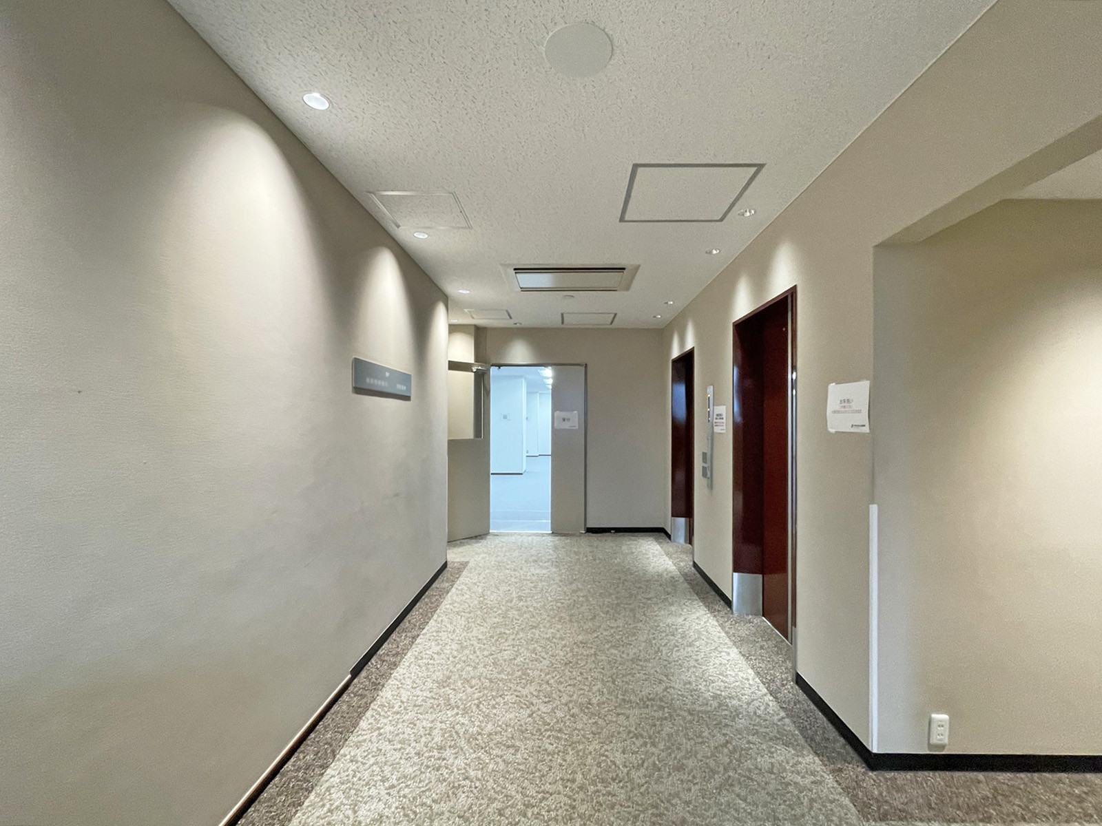 エレベーターホール