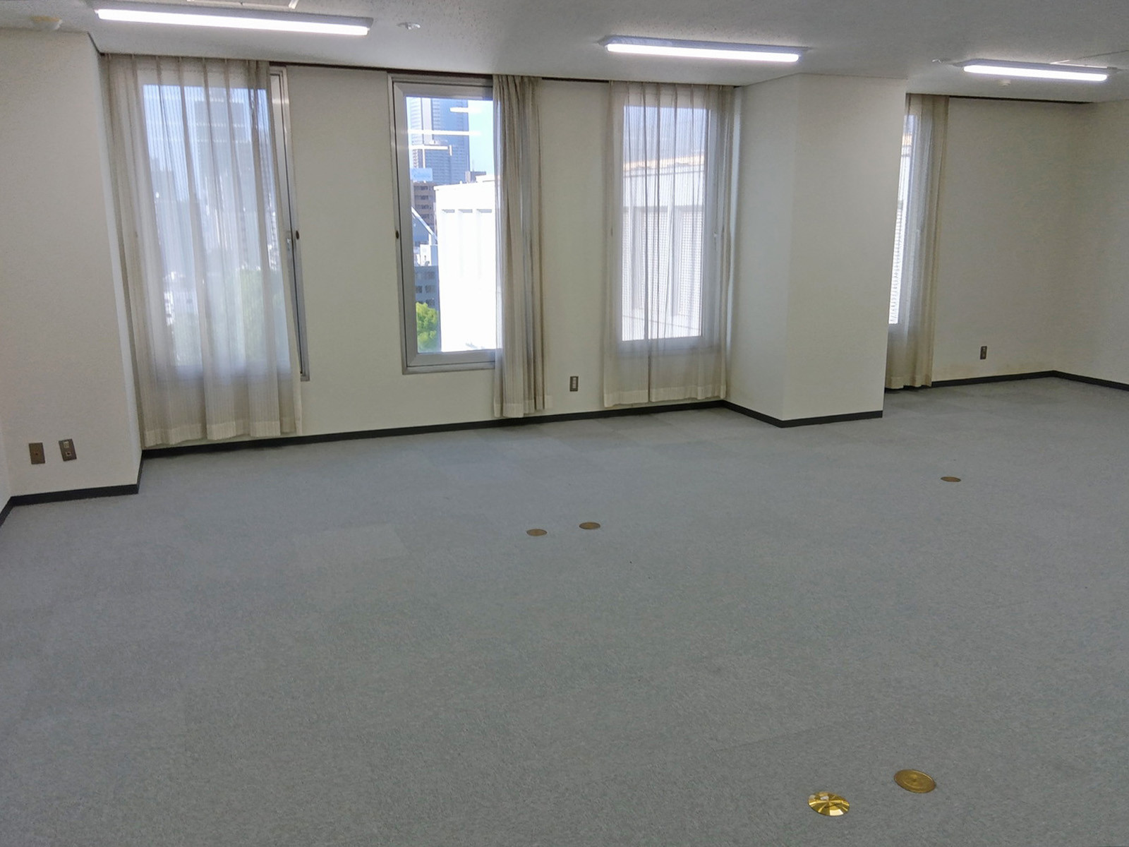 オフィス室内参考画像(9階・約24坪)