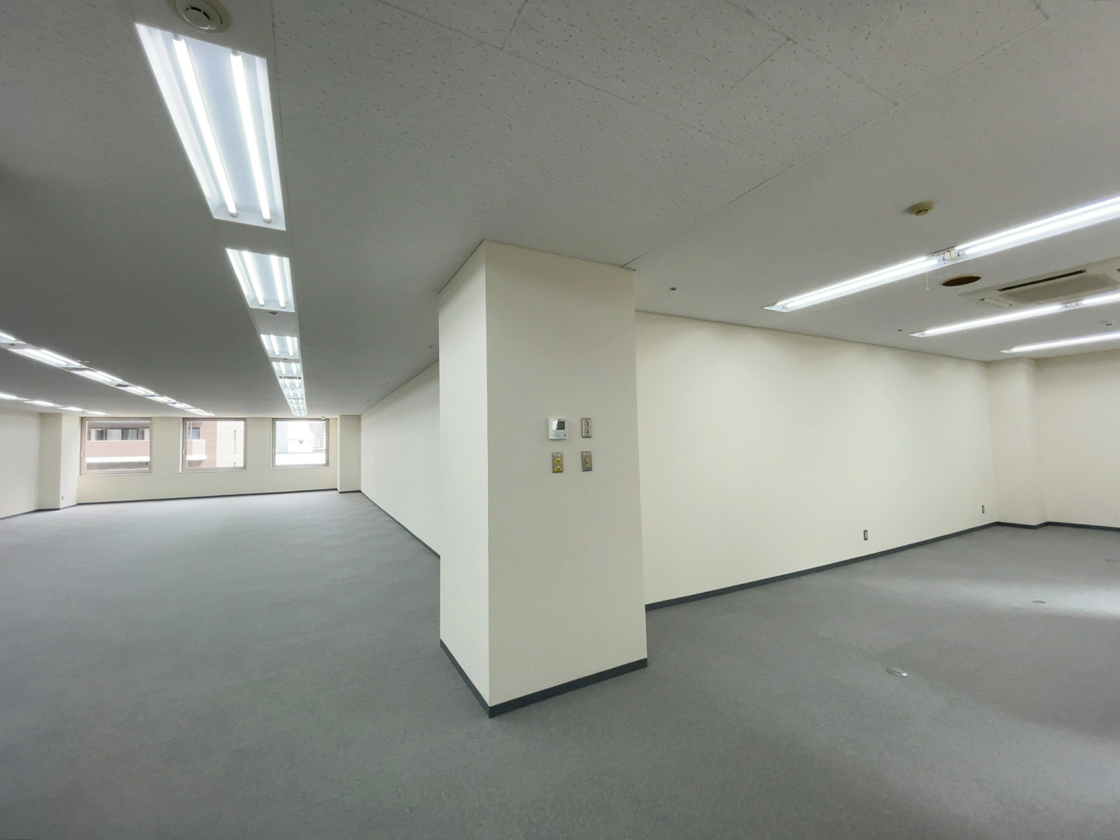 オフィス室内参考画像(4階・約52坪)