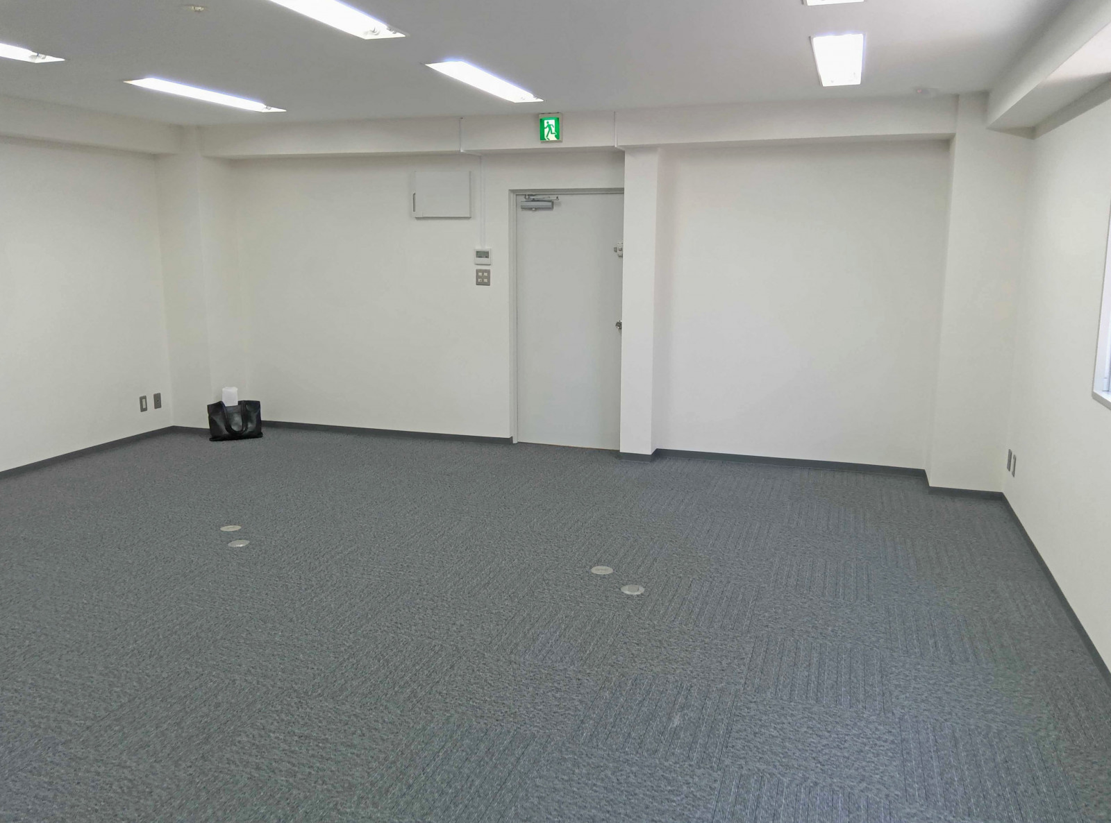別角度の様子