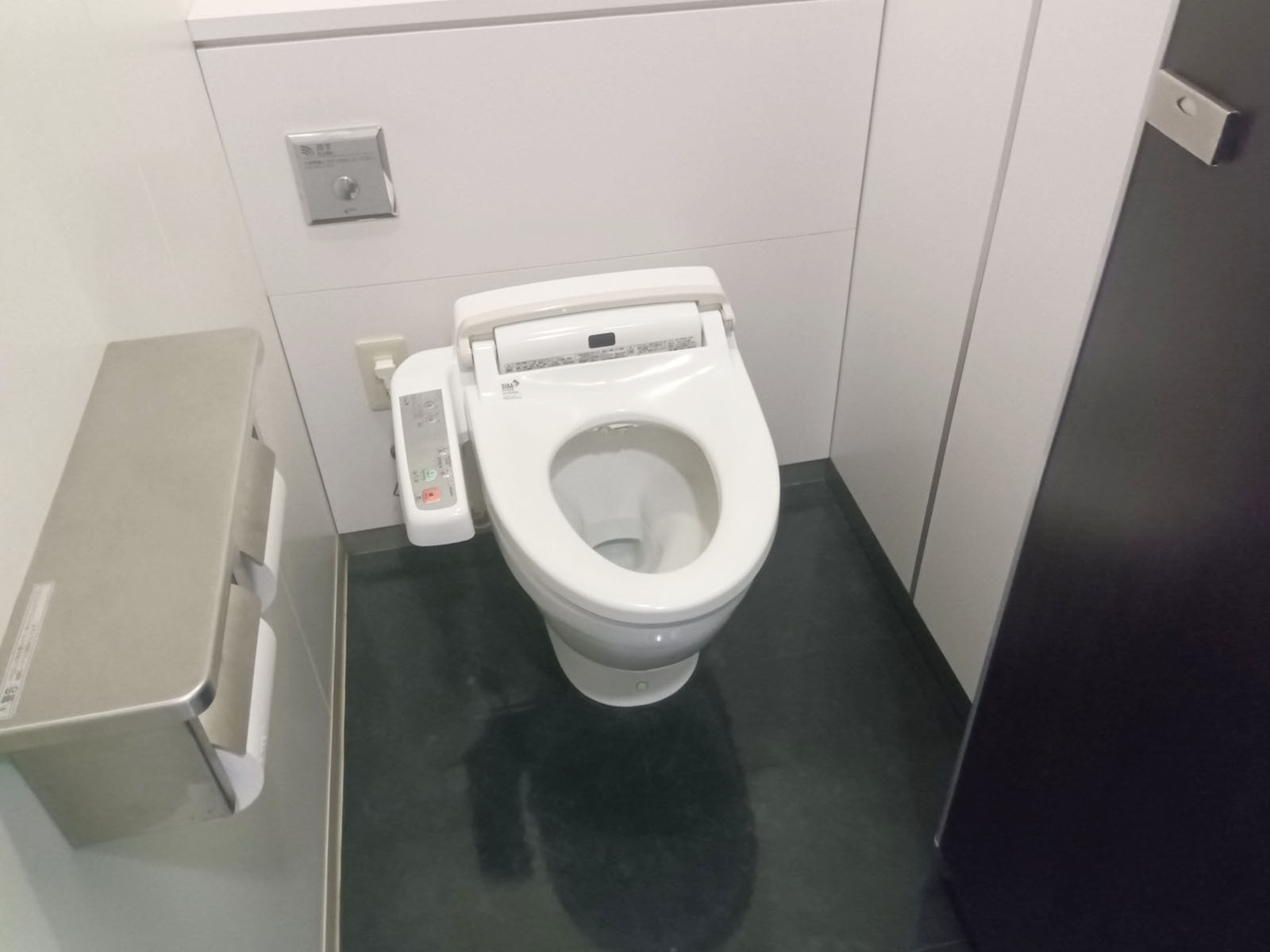 個室トイレ