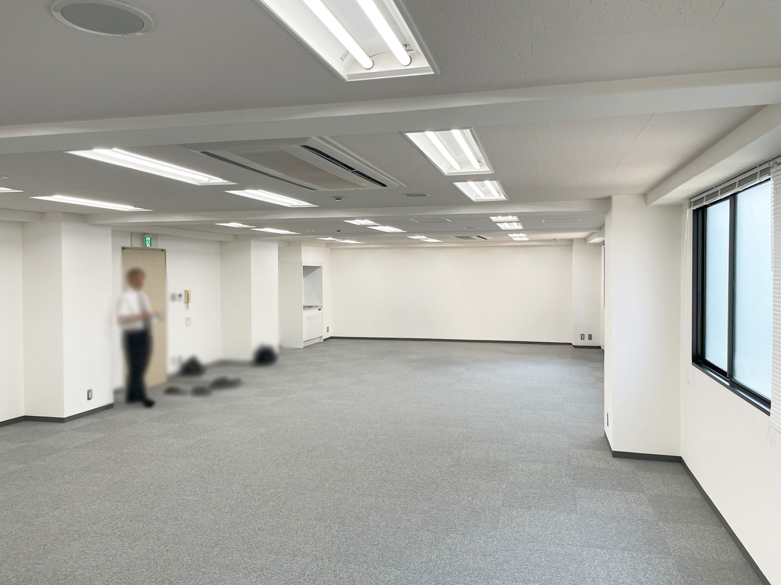 オフィス室内参考画像(902号室・約35坪)