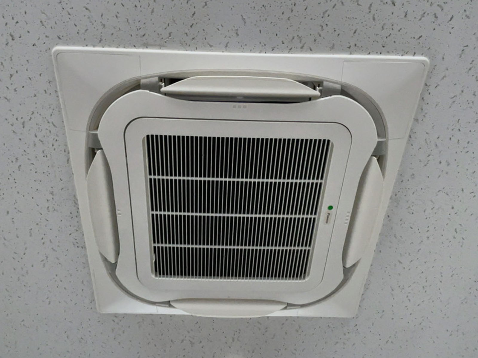 空調