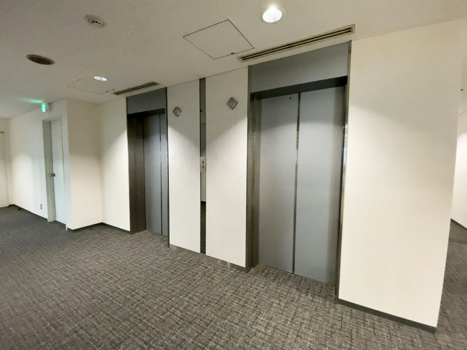 エレベーター