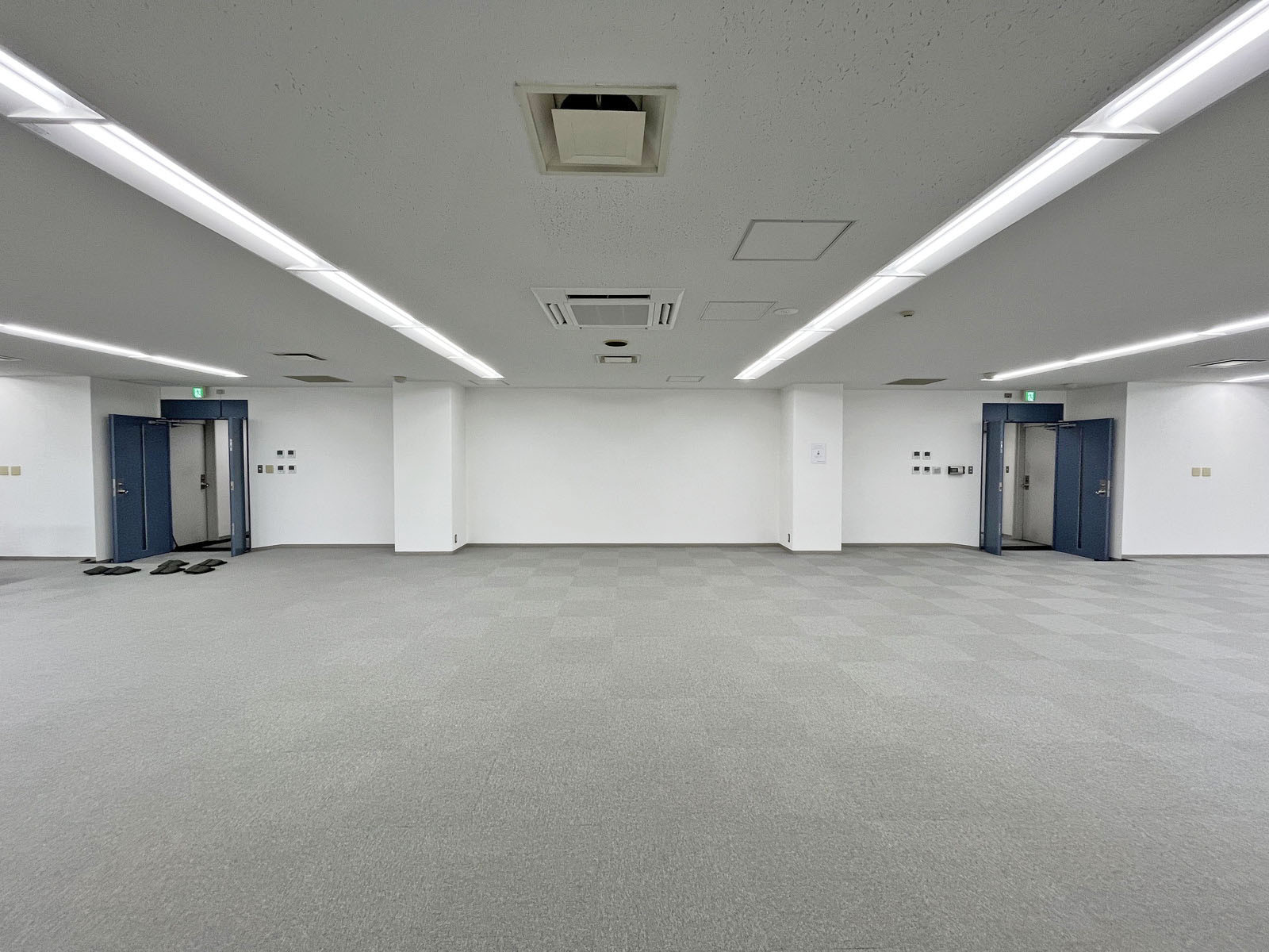 明るい室内