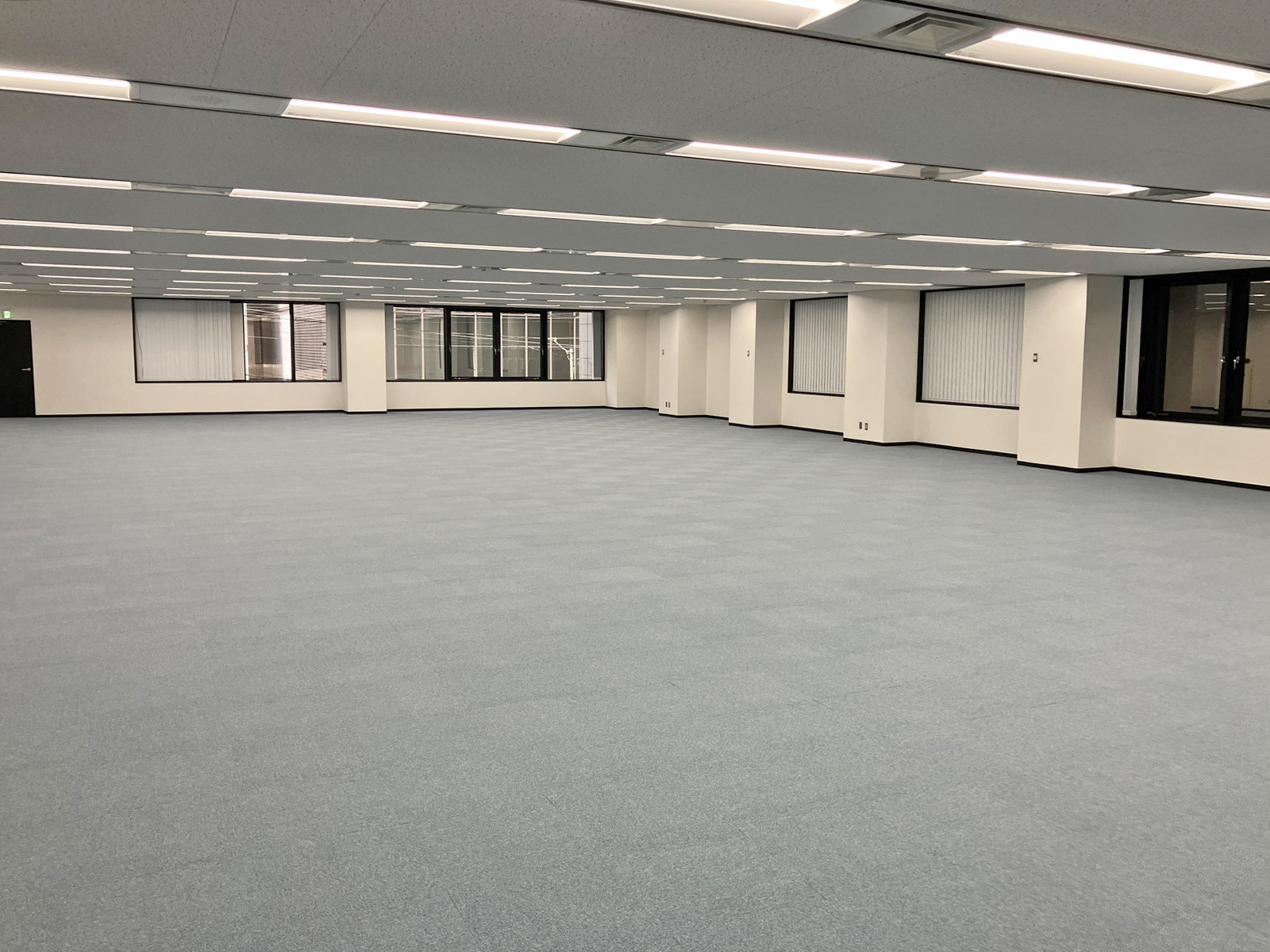 オフィス室内参考画像(2階・約139坪)