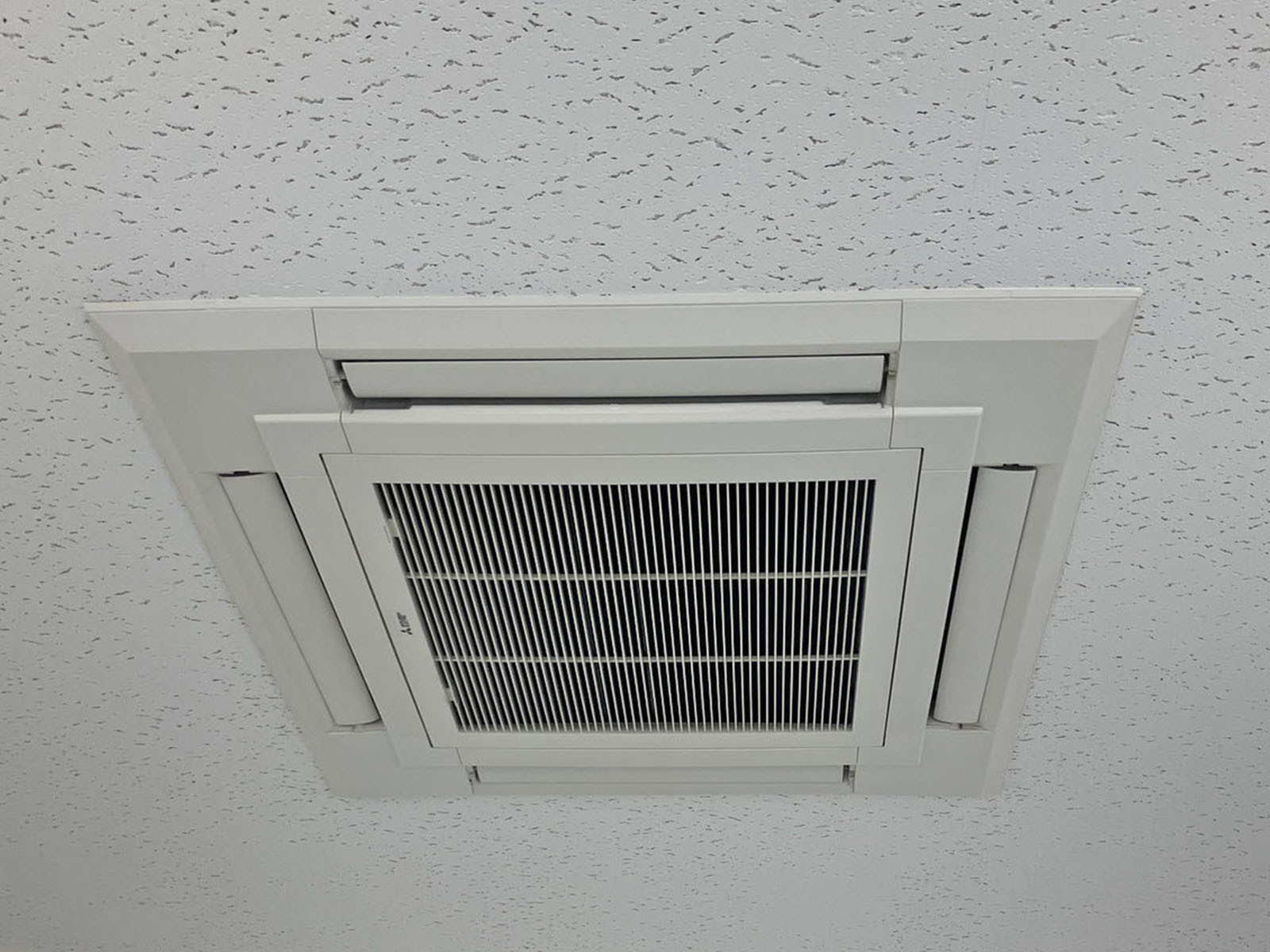空調