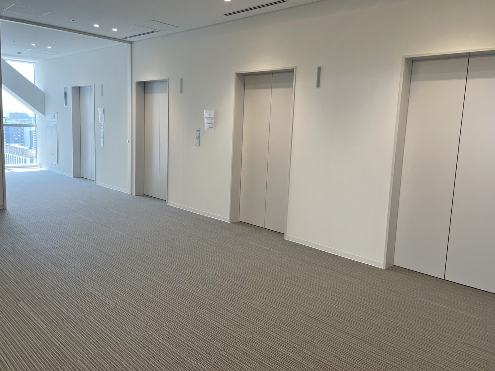 エレベーターホール