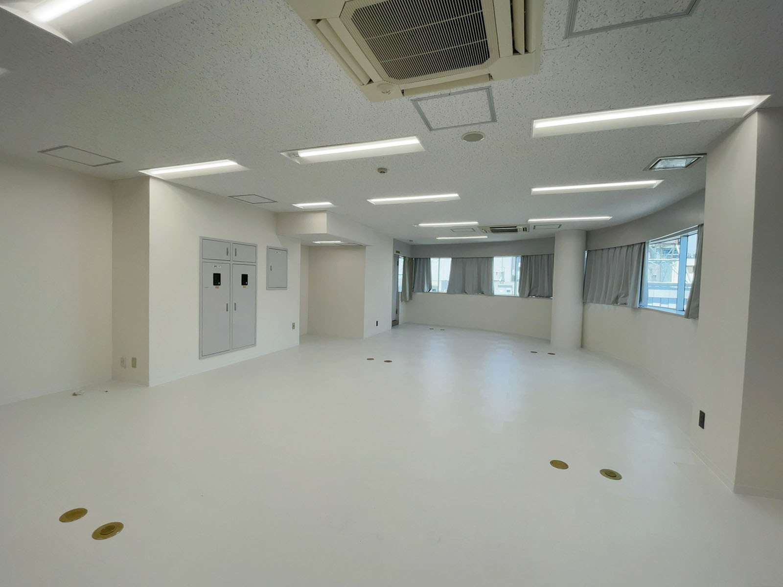 別角度の様子