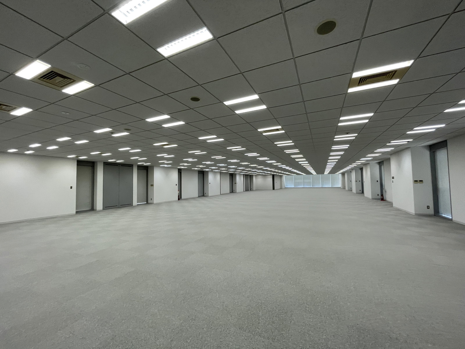 オフィス室内参考画像(3階・約208坪)