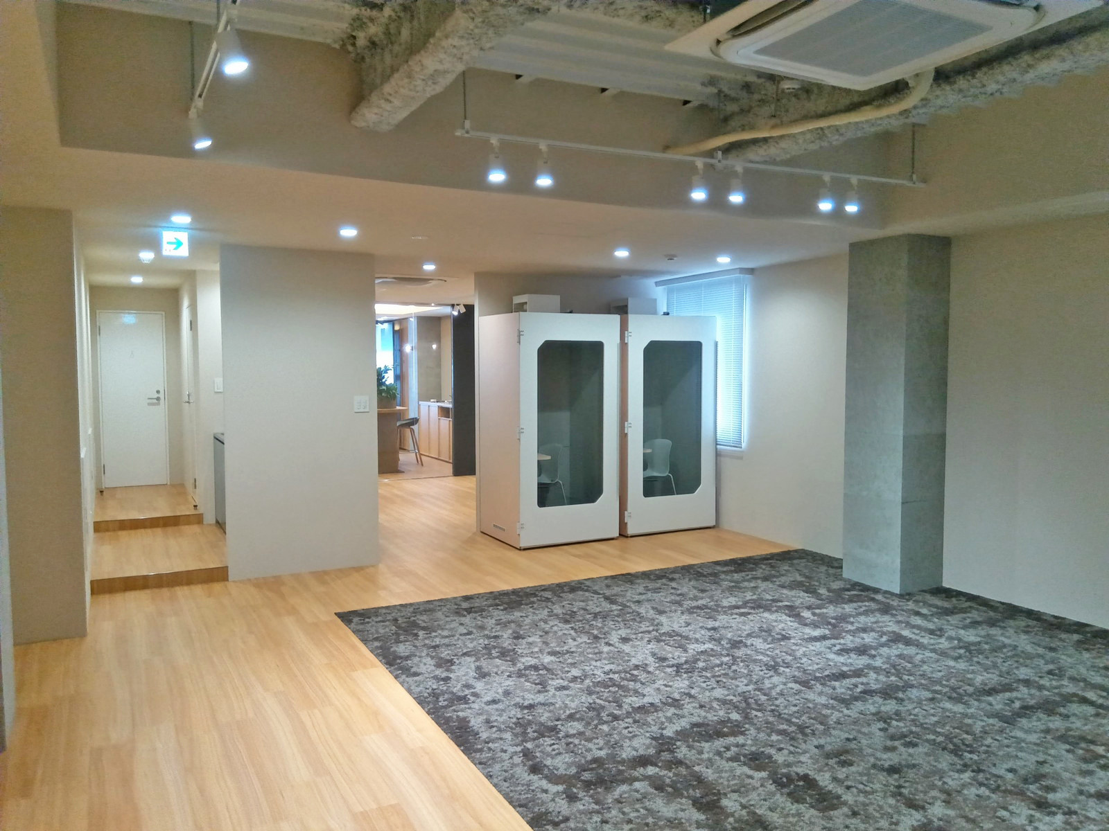 オフィス室内参考画像(5階・約32坪)
