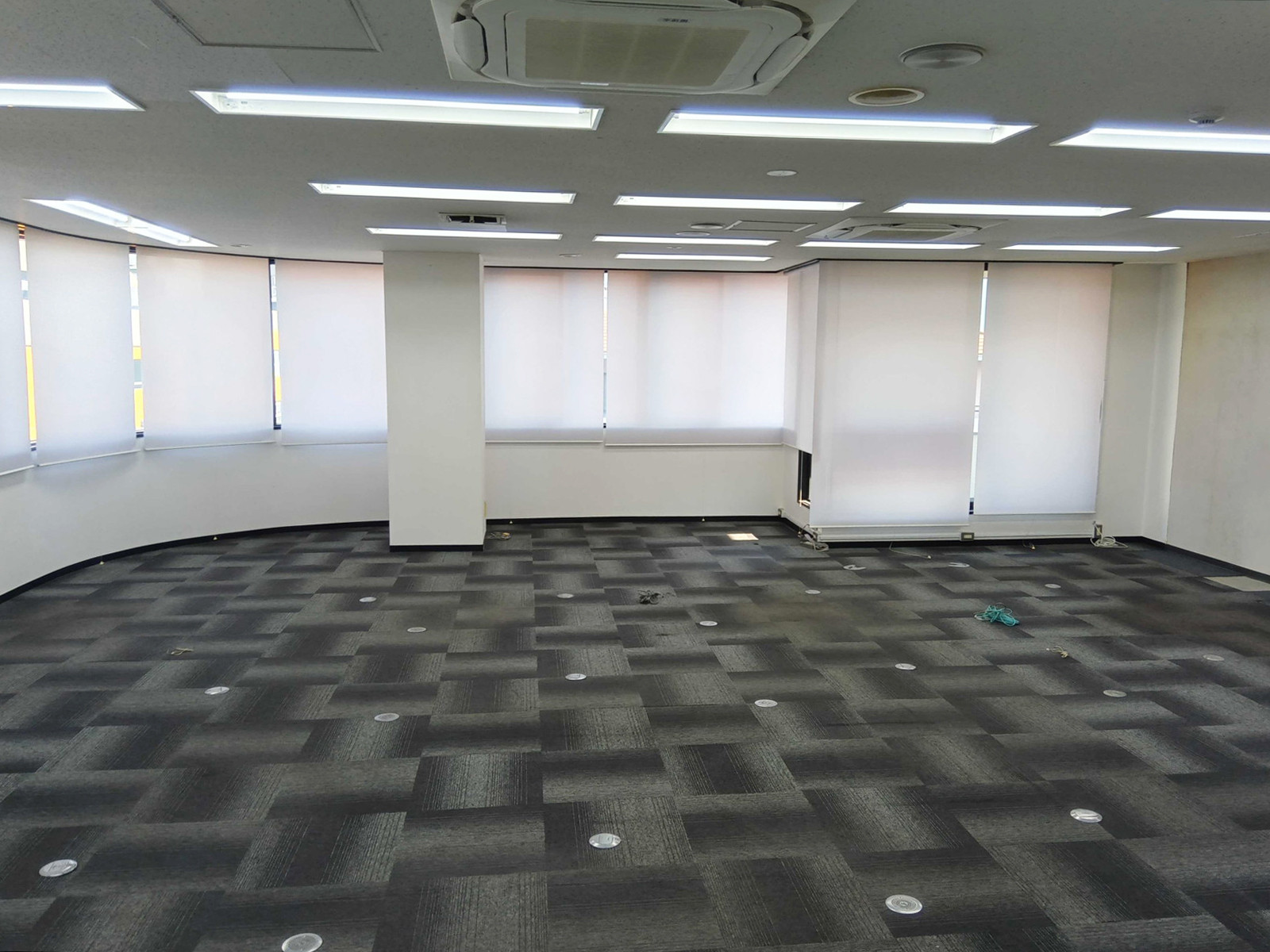 オフィス室内参考画像(5階・約30坪)