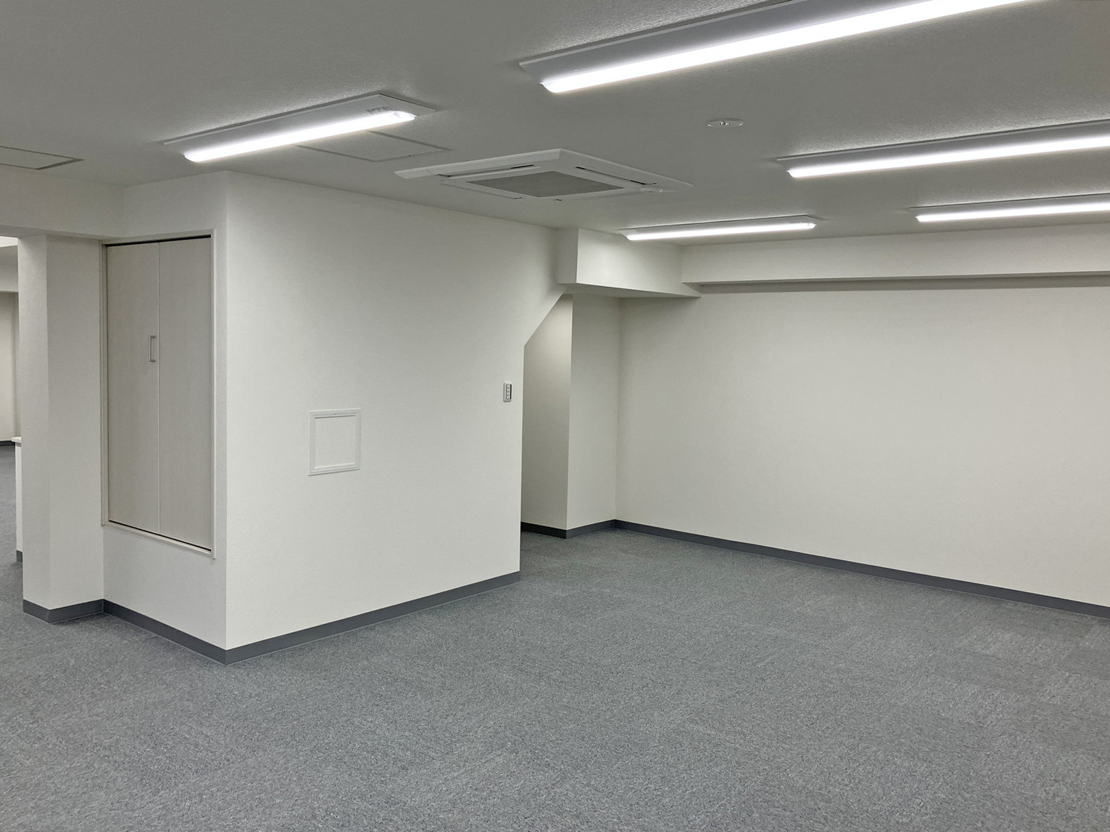 明るい室内