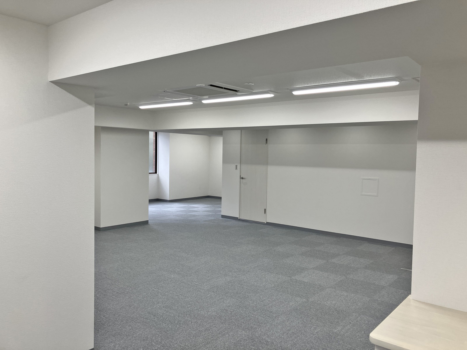 オフィス室内参考画像(202号室・約37坪)