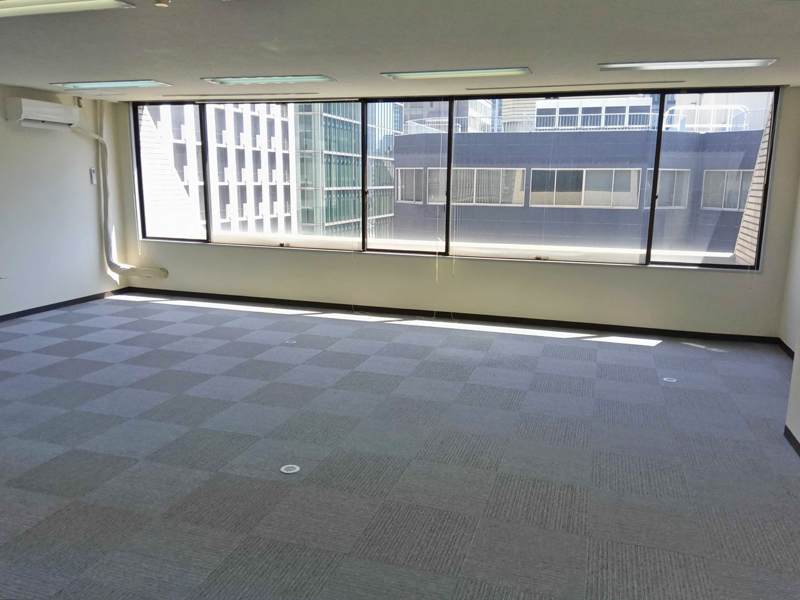 オフィス室内参考画像(404号室・約22坪)