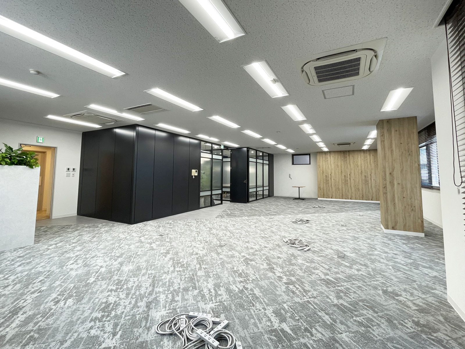 オフィス室内参考画像(4階・約50坪)