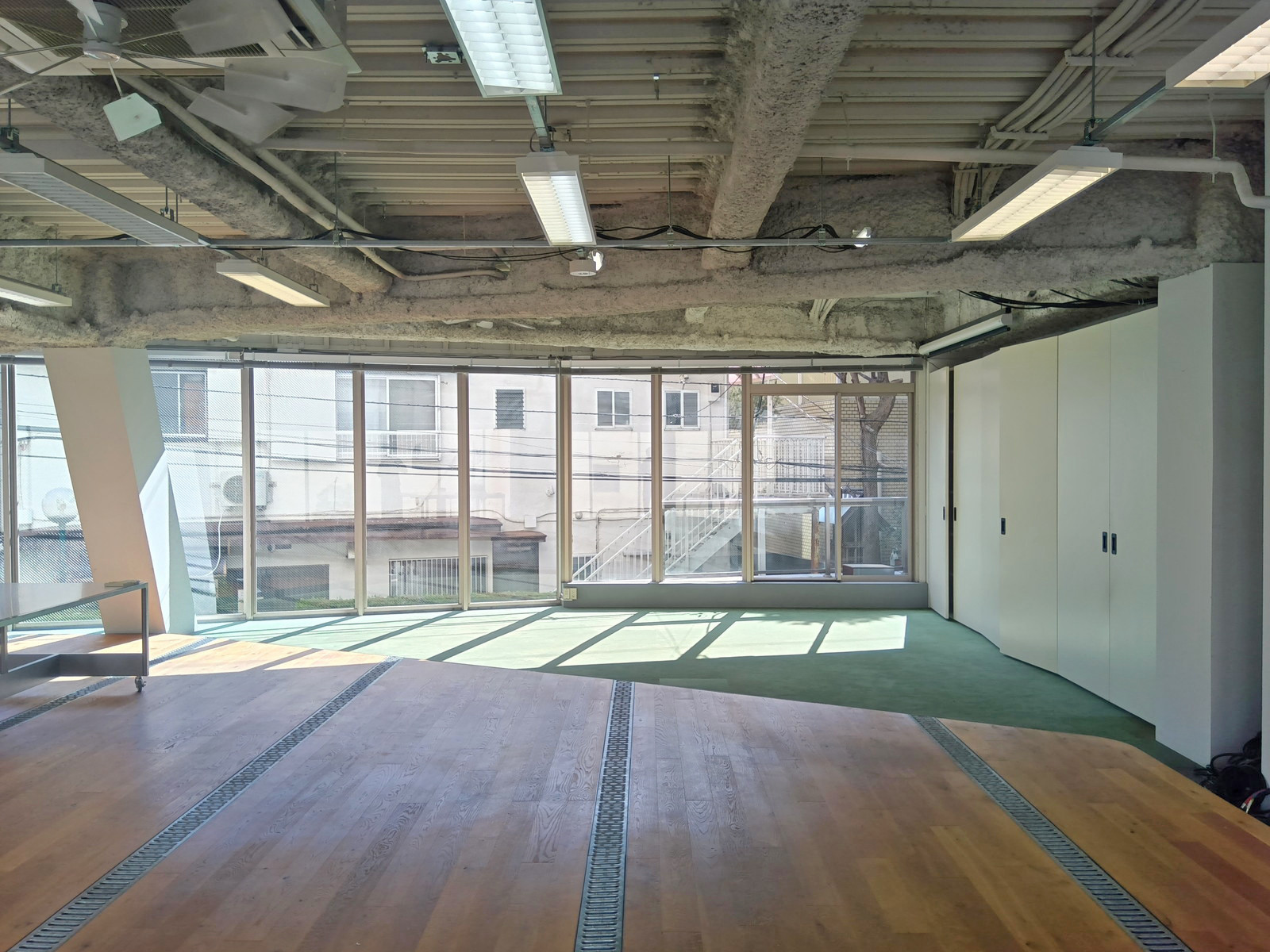 オフィス室内参考画像(2階・約52坪)