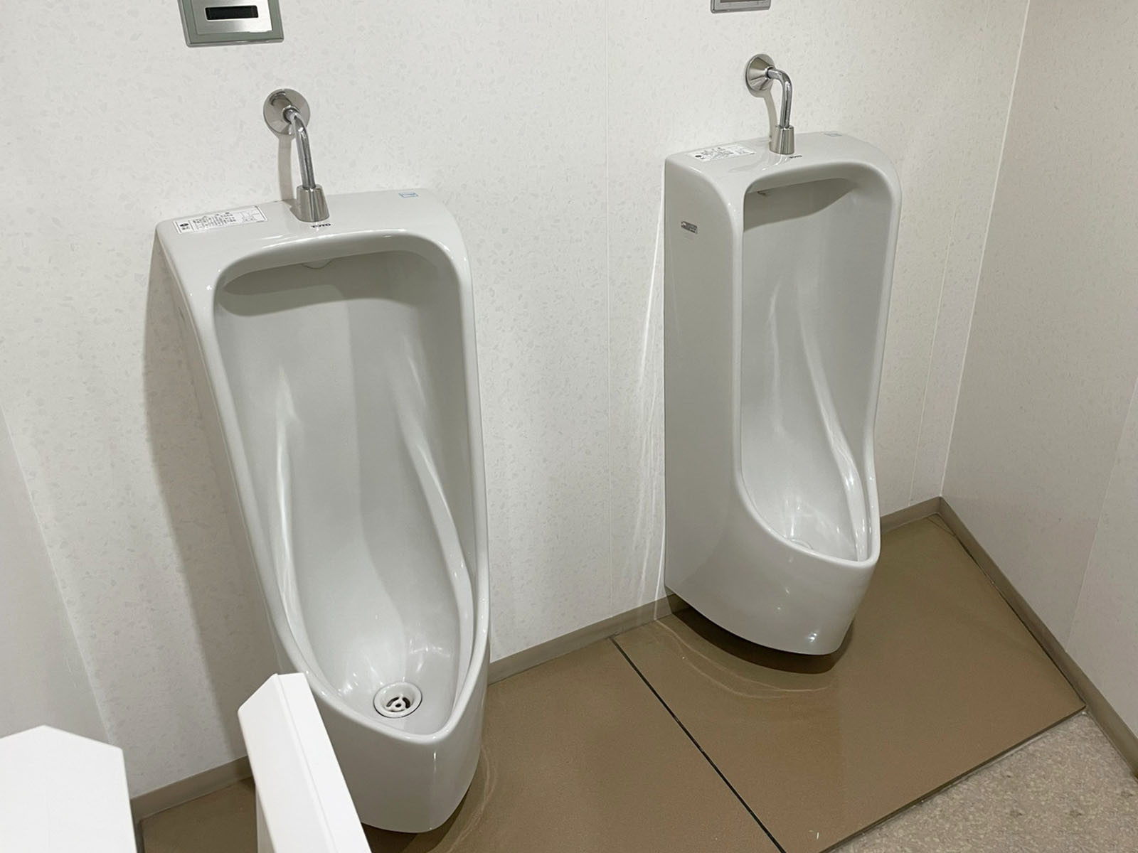 男性用トイレ