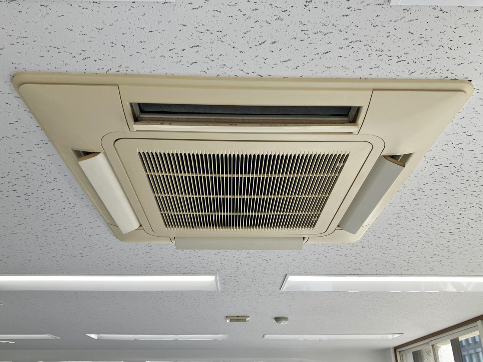 空調