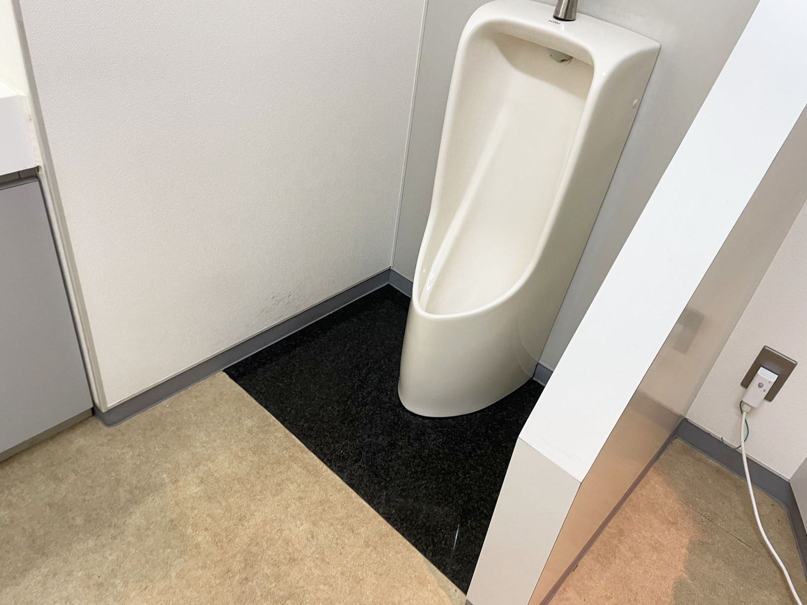 男性用トイレ